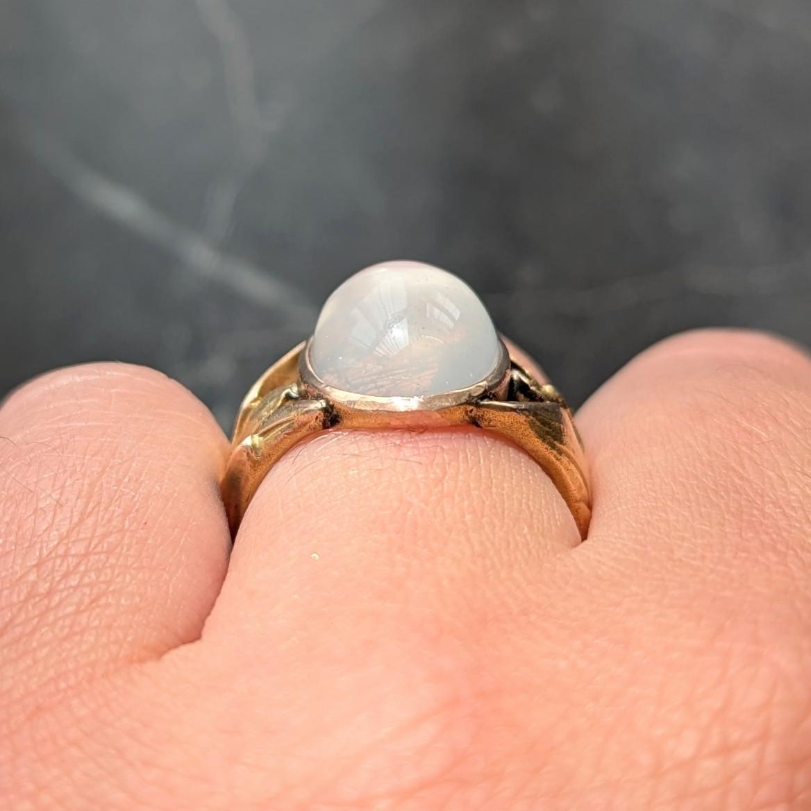 Art Nouveau Moonstone 14 Karat Yellow Gold Antique Foliate Ring