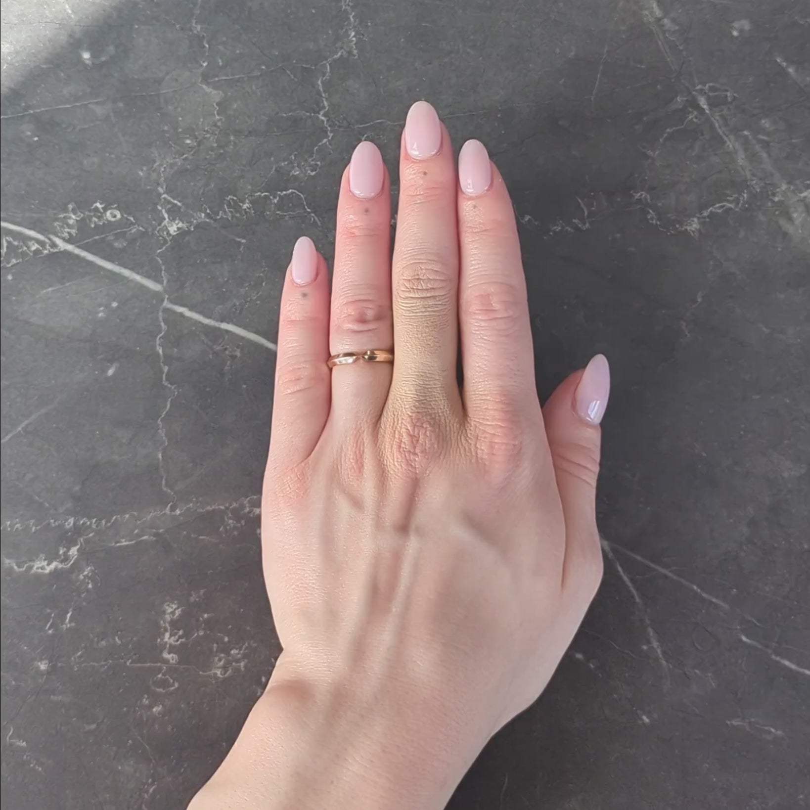 Tiffany & Co. 18 Karat Yellow Gold Contemporary Narrow Nesting Wedding Band Ring