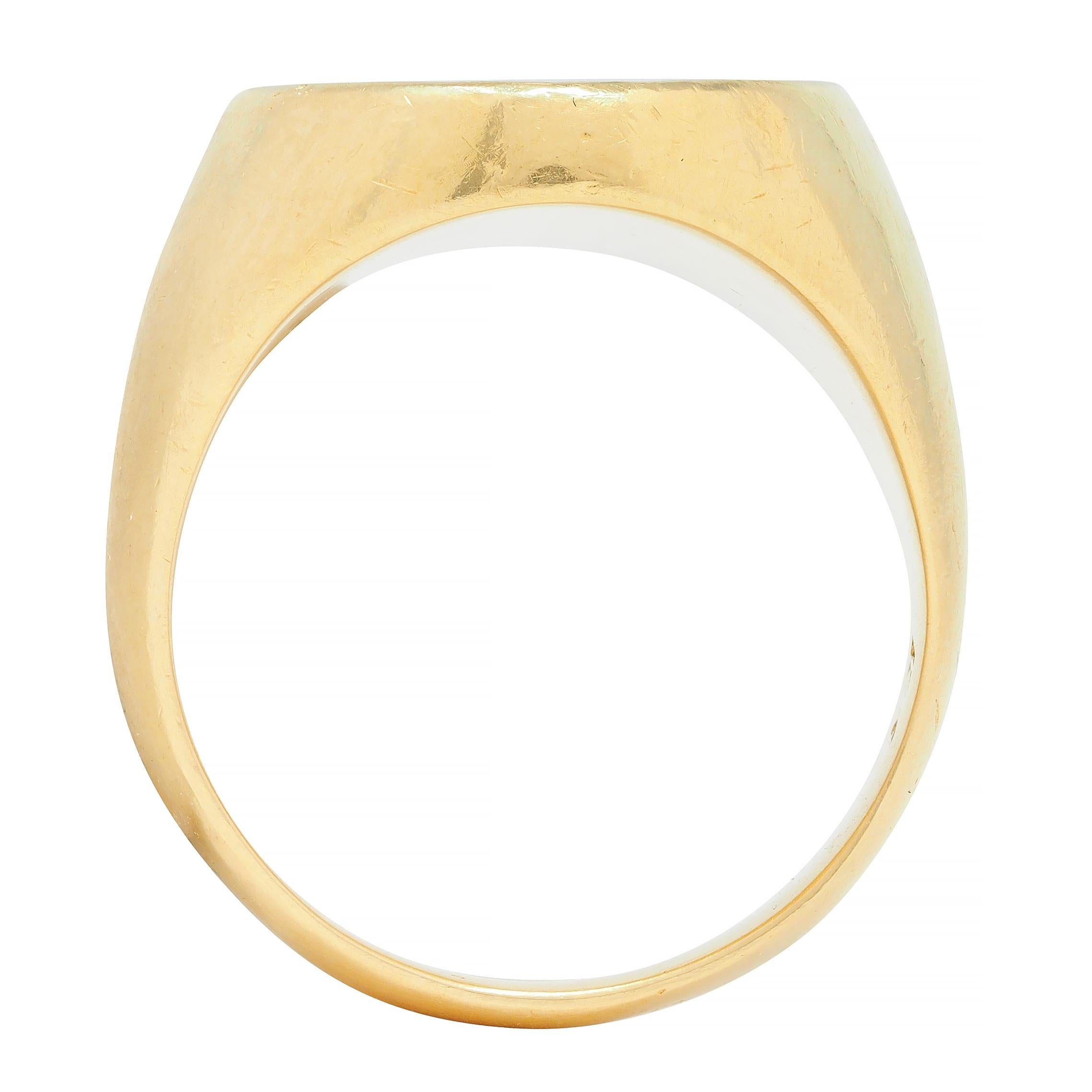 Victorian 18 Karat Yellow Gold Antique Boar Signet Ring