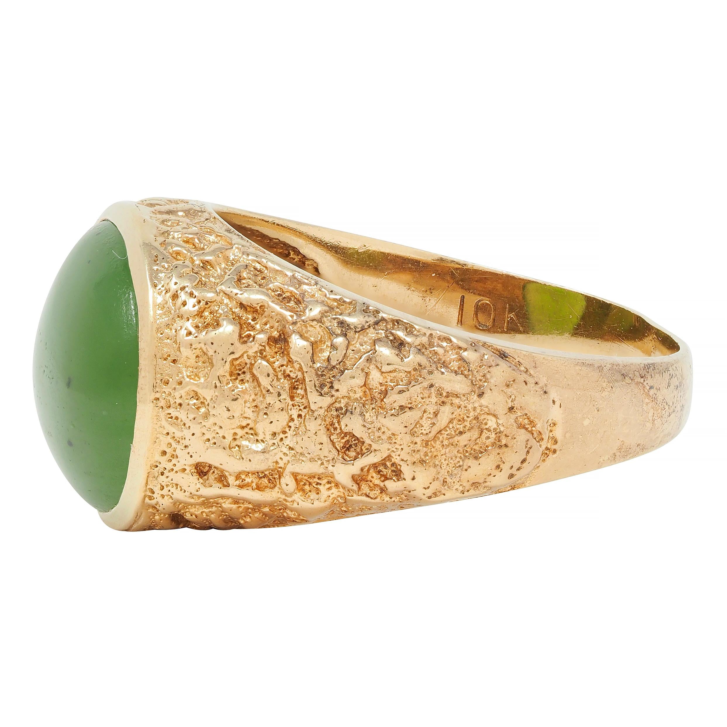 Brutalist Jade Cabochon 10 Karat Yellow Gold Vintage Signet Ring