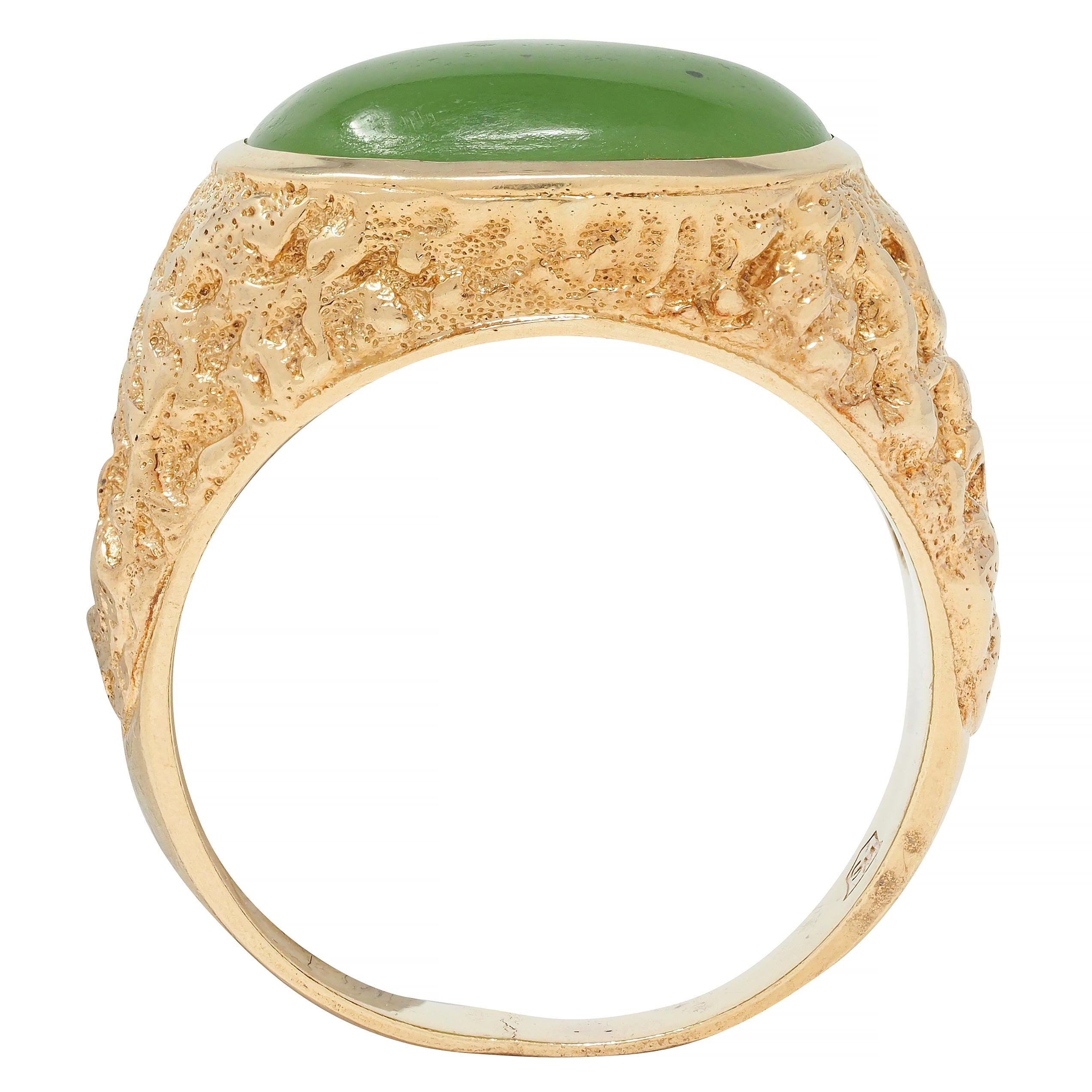 Brutalist Jade Cabochon 10 Karat Yellow Gold Vintage Signet Ring