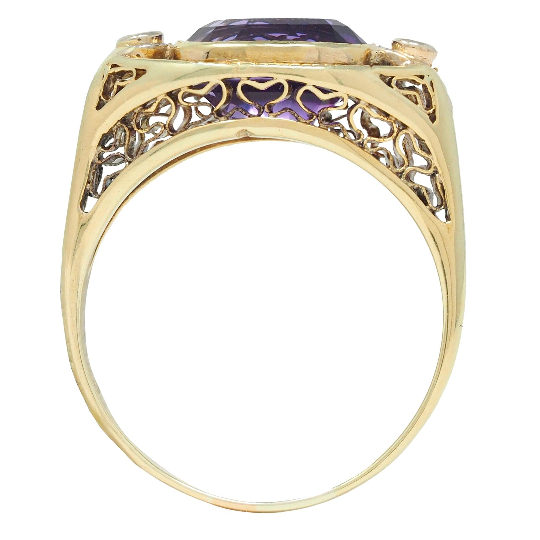 Arts & Crafts Amethyst Diamond 14 Karat Yellow Gold Antique Heart Ring