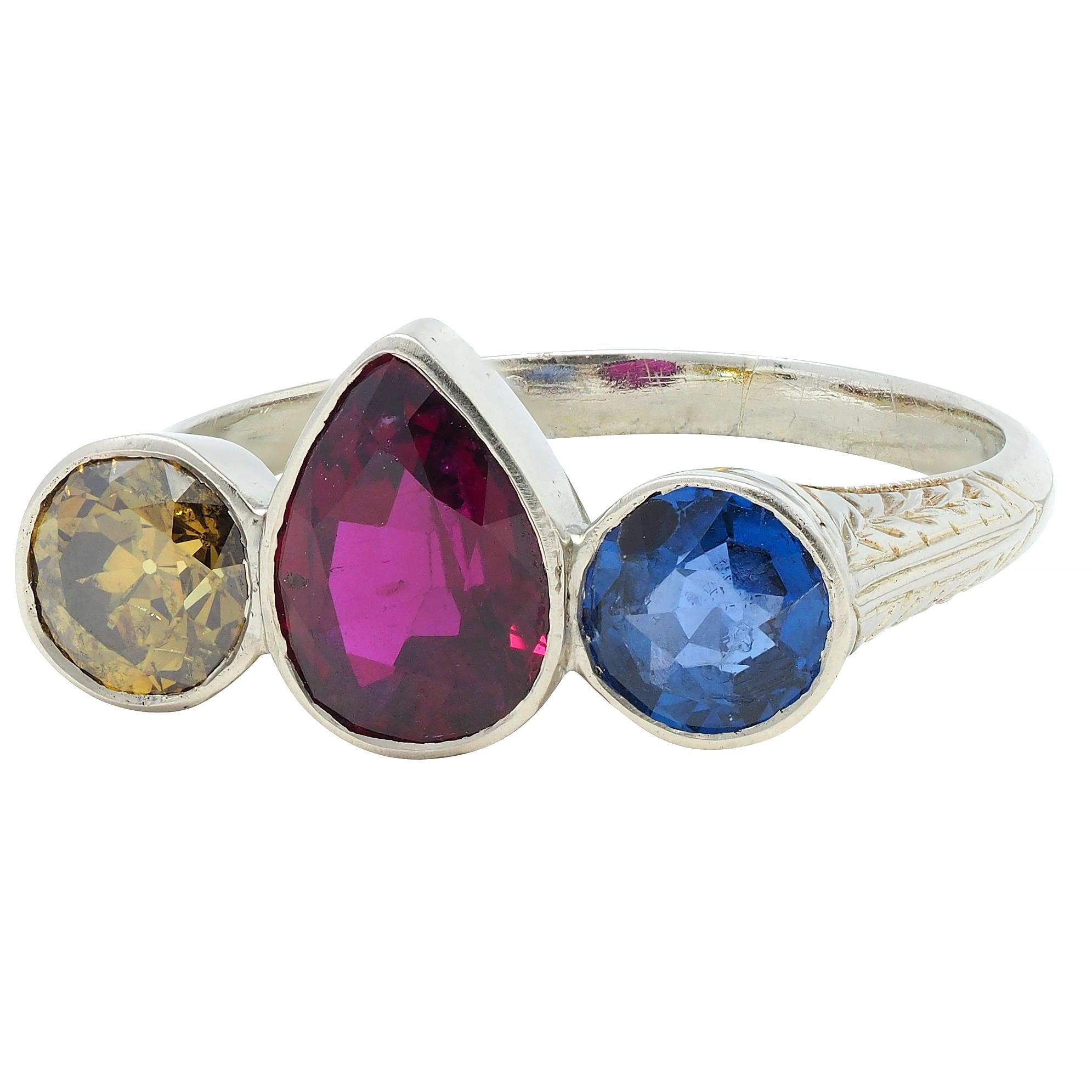 Art Deco 1.92 CTW Ruby Sapphire Fancy Green Diamond 14 Karat White Gold Ring