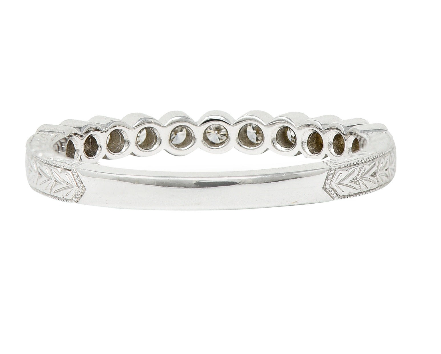 Contemporary 0.19 CTW Diamond 14 Karat White Gold Wheat Wedding Band Ring Wilson's Estate Jewelry