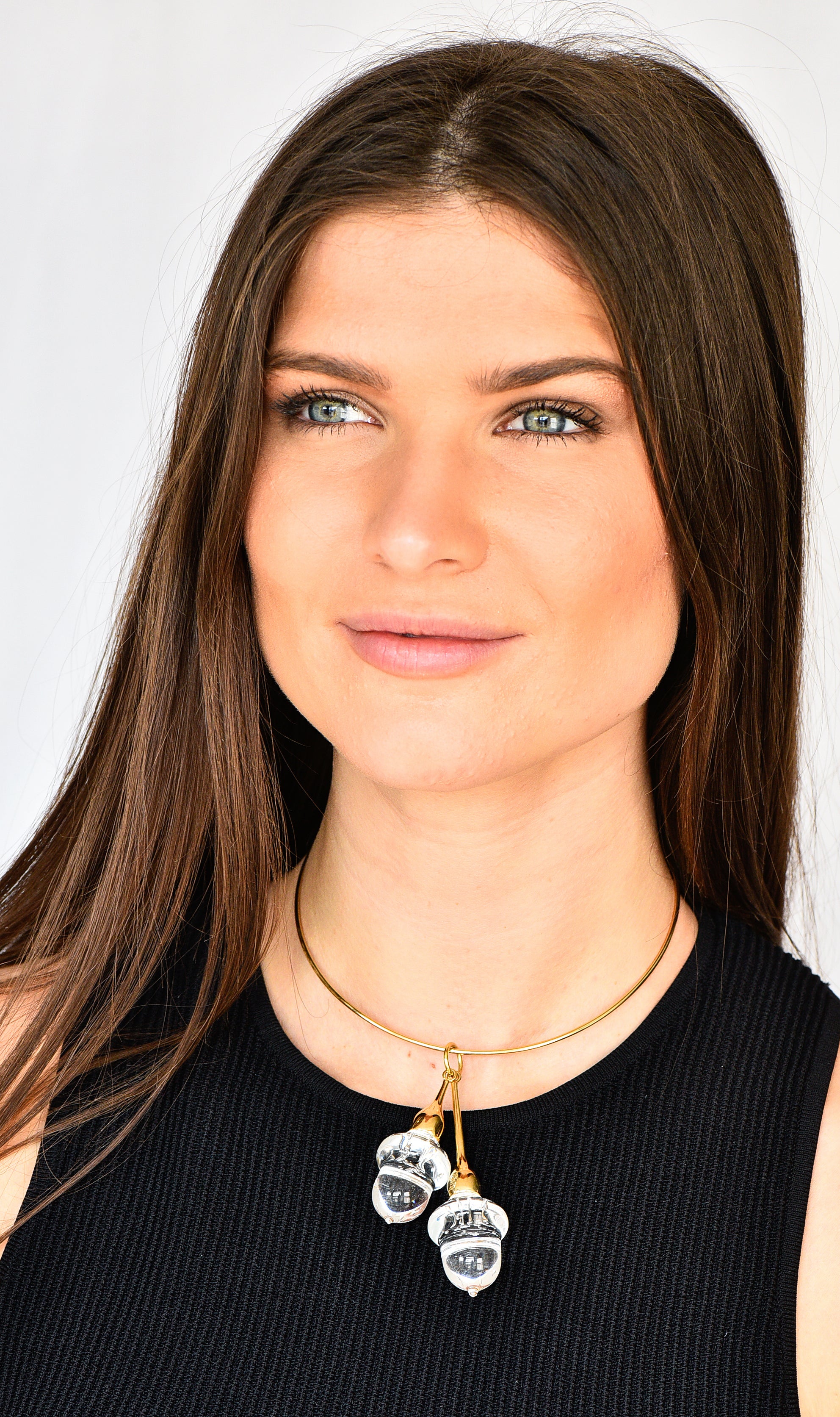Steuben Glass 18 Karat Yellow Gold Acorn Lariat Double Drop Collar Necklace Wilson's Estate Jewelry