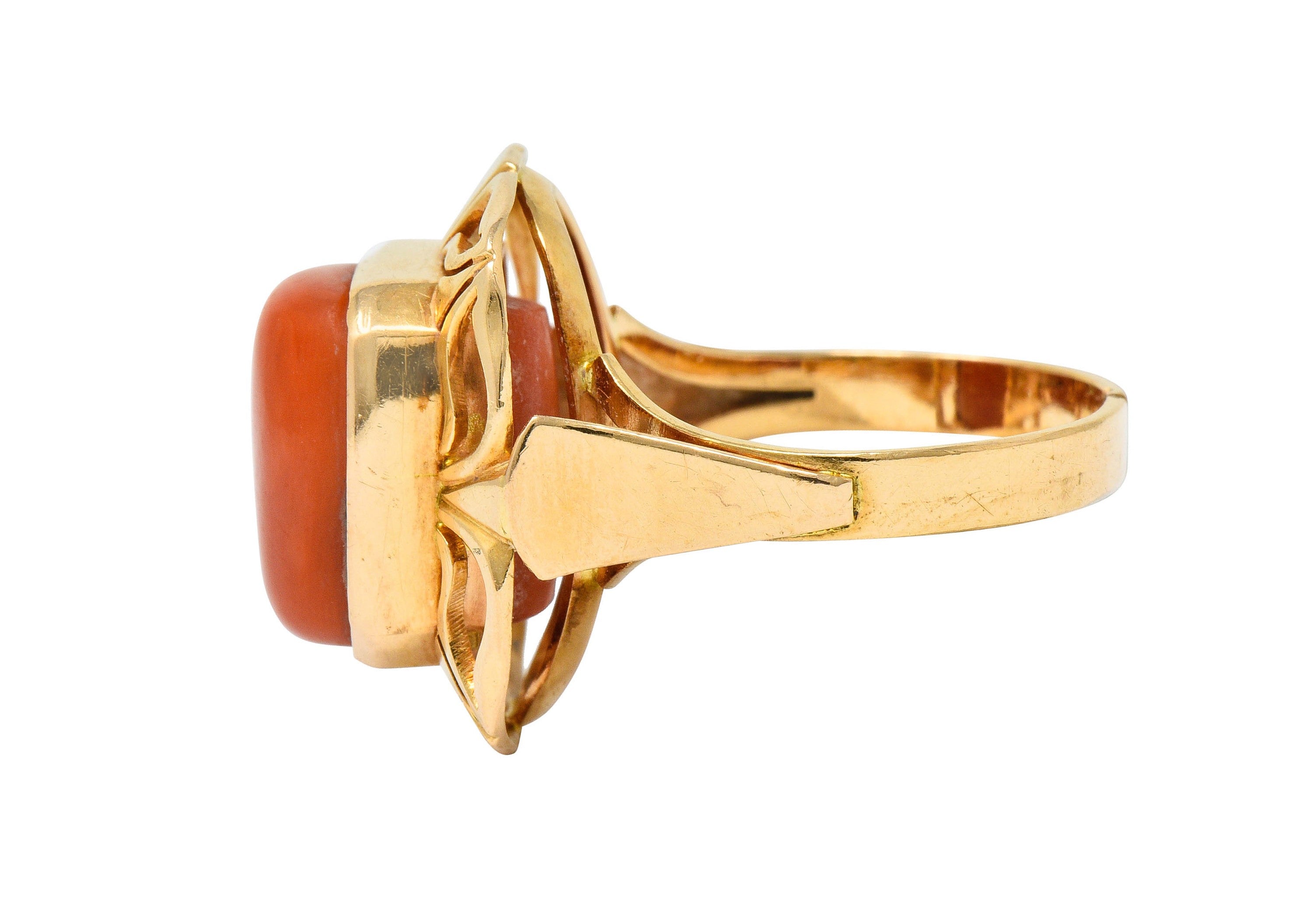 Retro Coral Cabochon 14 Karat Gold Floral Statement RingRing - Wilson's Estate Jewelry