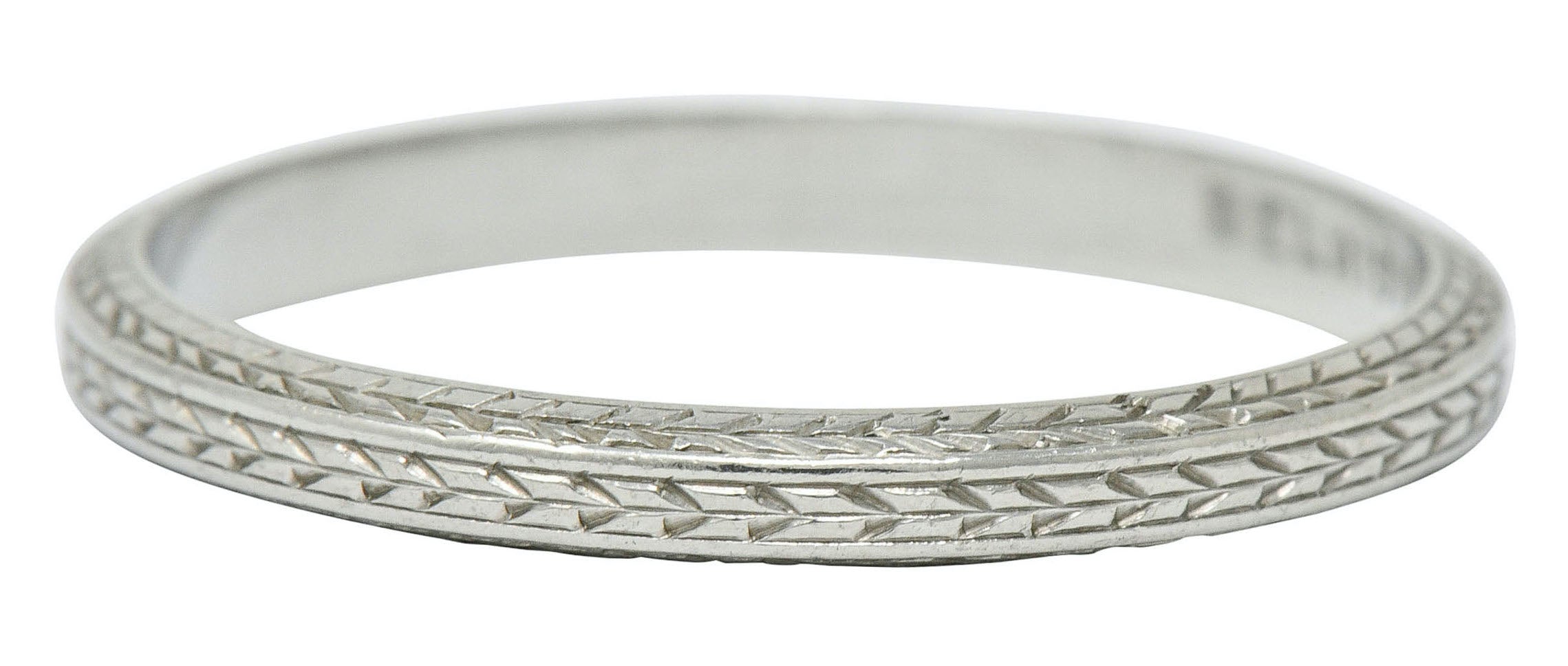 Art Deco 18 Karat White Gold Engraved Wheat Band RingRing - Wilson's Estate Jewelry