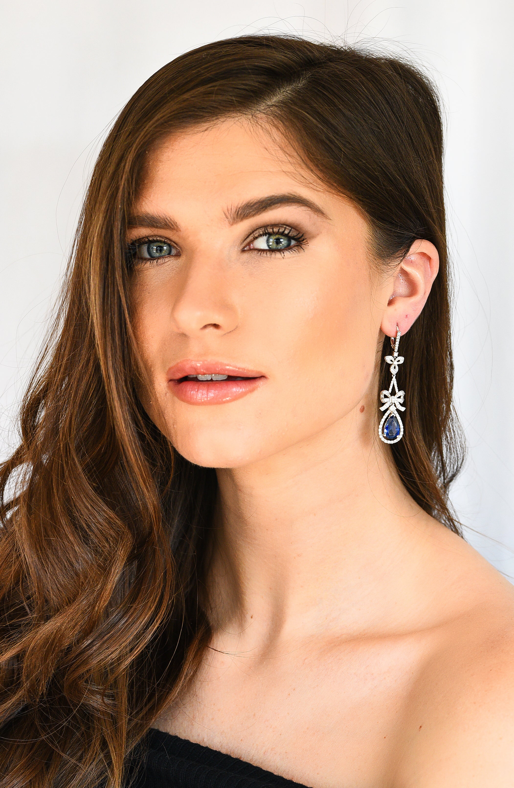 Contemporary 7.70 CTW Sapphire Diamond 18 Karat White Gold Drop Earrings Wilson's Estate Jewelry