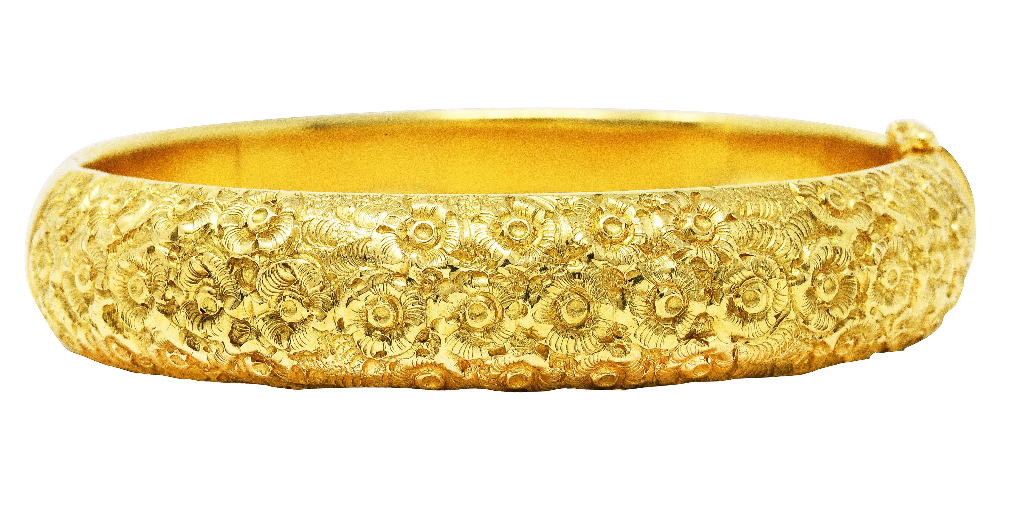 Vintage Italian 18 Karat Yellow Gold Hinged Floral Bangle Braceletbracelet - Wilson's Estate Jewelry