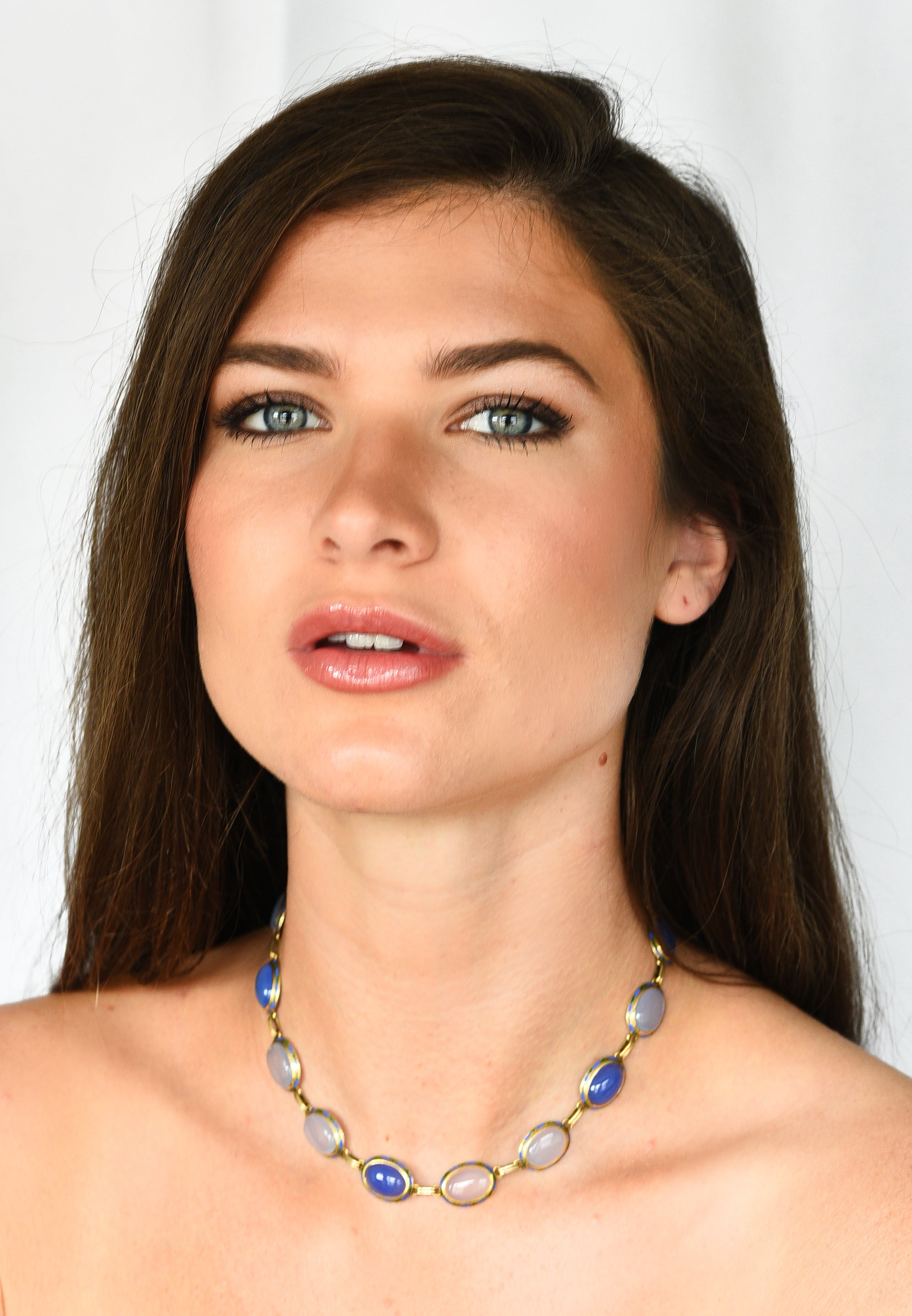 Art Deco Enamel Blue Chalcedony 14 Karat Yellow Gold Gemstone Link Collar Necklace Wilson's Estate Jewelry