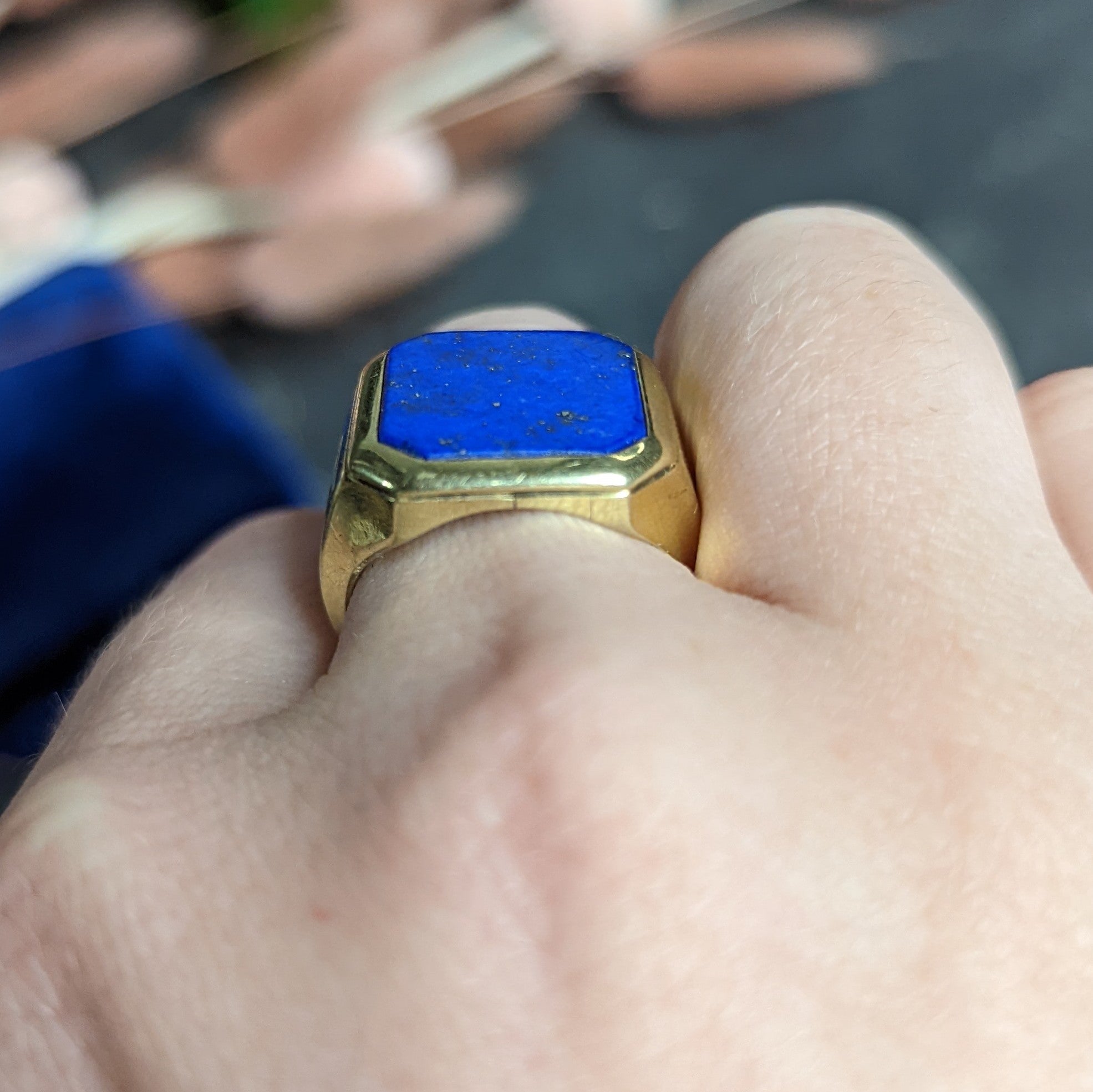 Art Deco Lapis Lazuli 14 Karat Yellow Gold Unisex Signet Ring Wilson's Estate Jewelry