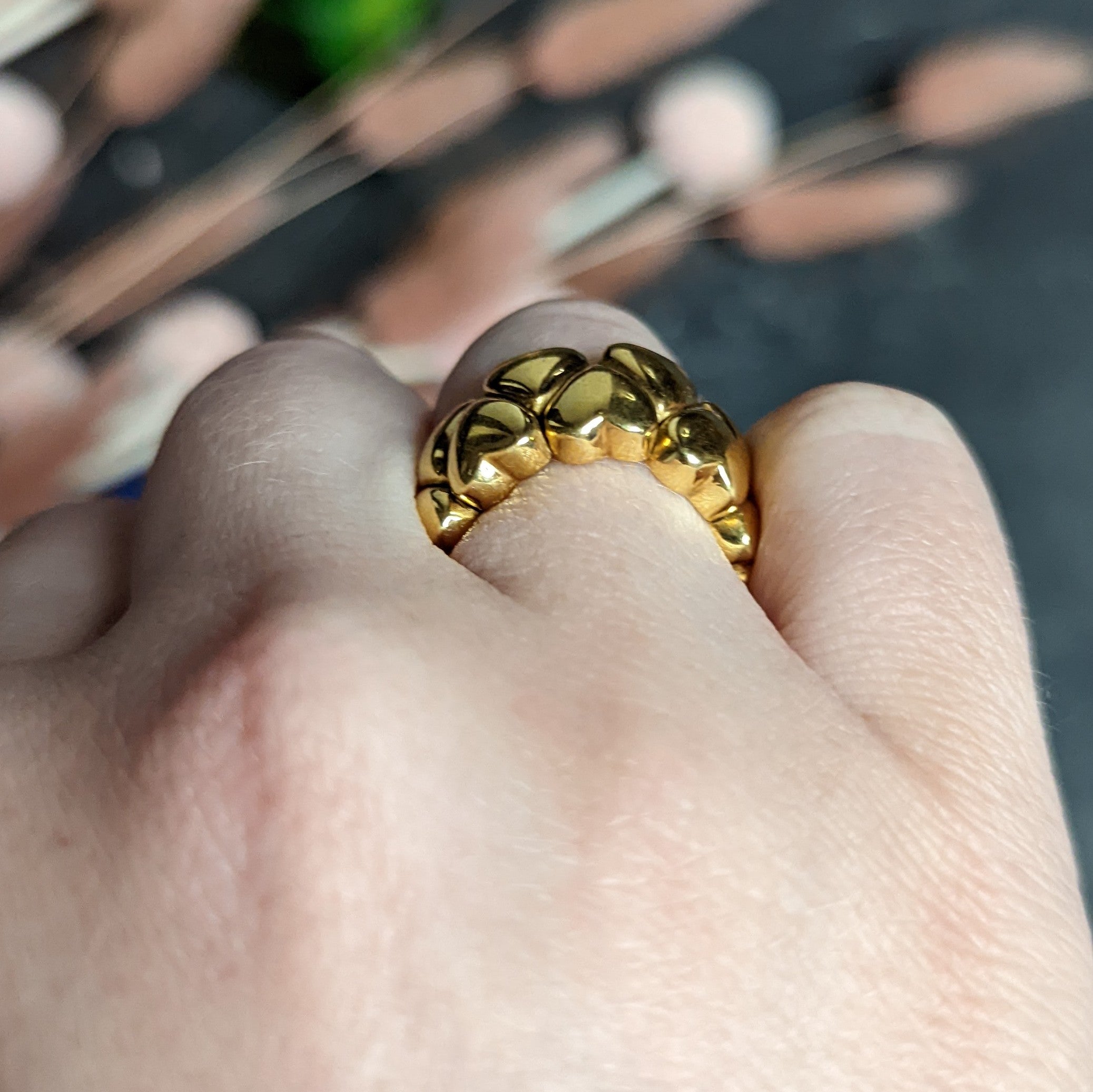 Cartier 18 Karat Gold Double Coeurs Heart Band Ring Circa 1994 Wilson's Estate Jewelry
