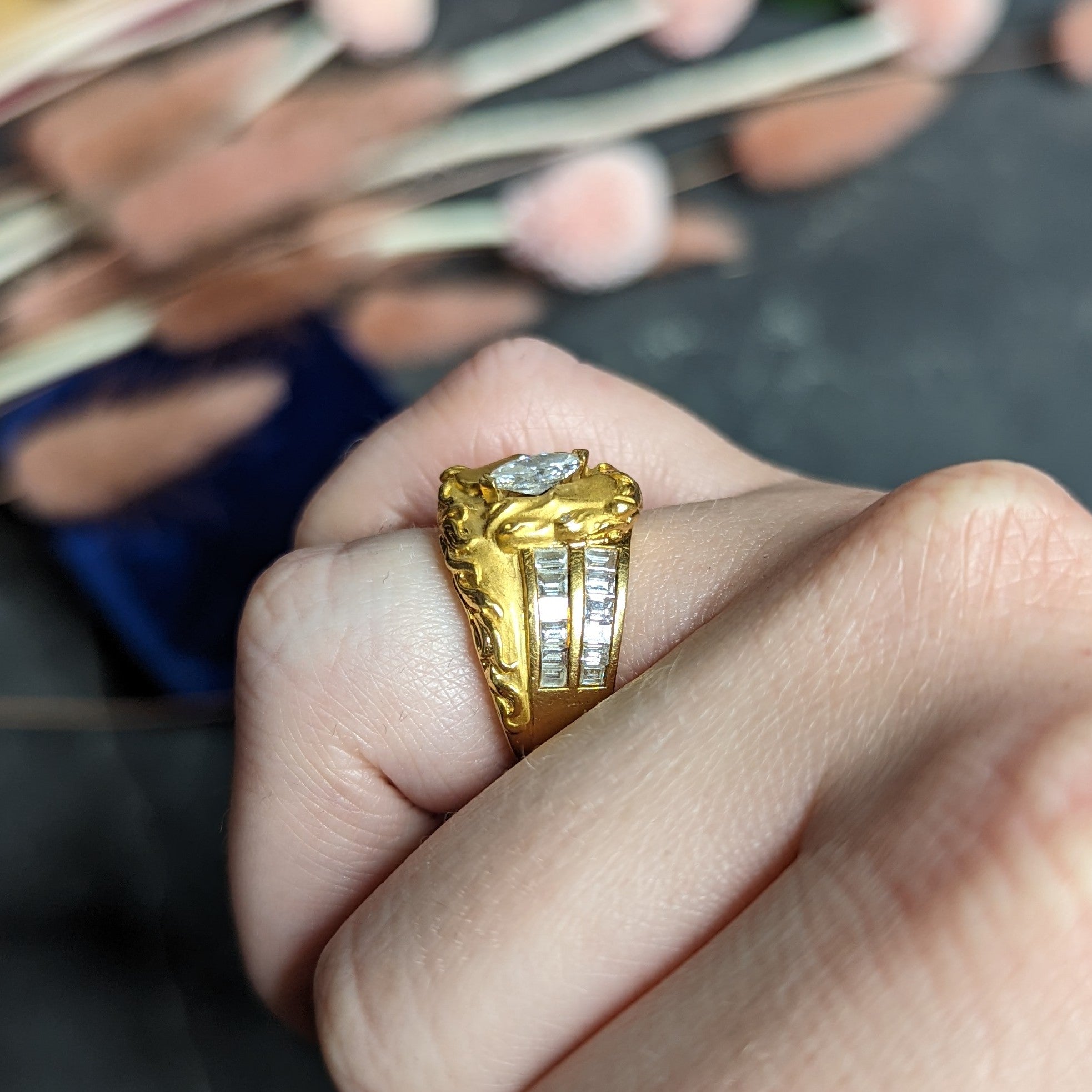 Carrera y Carrera 1.70 CTW Marquise Diamond 18 Karat Gold Ecuestre Horse Ring Wilson's Estate Jewelry