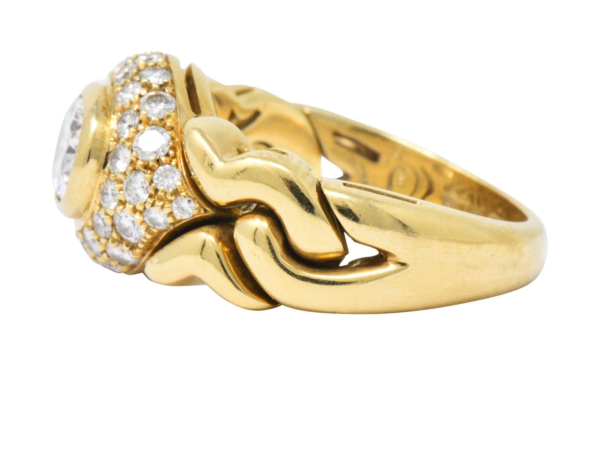 Bulgari 1.55 CTW Diamond 18 Karat Gold Alveare Ring CA 1980 Wilson's Estate Jewelry