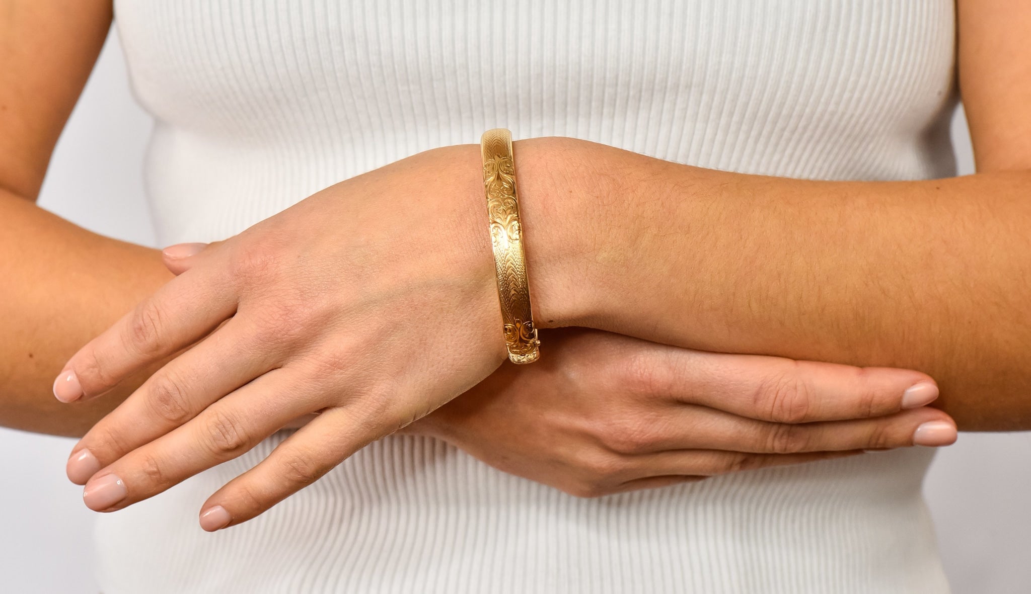Burstow Kollmar & Co. Victorian 14 Karat Gold Engraved Bangle Bracelet - Wilson's Estate Jewelry