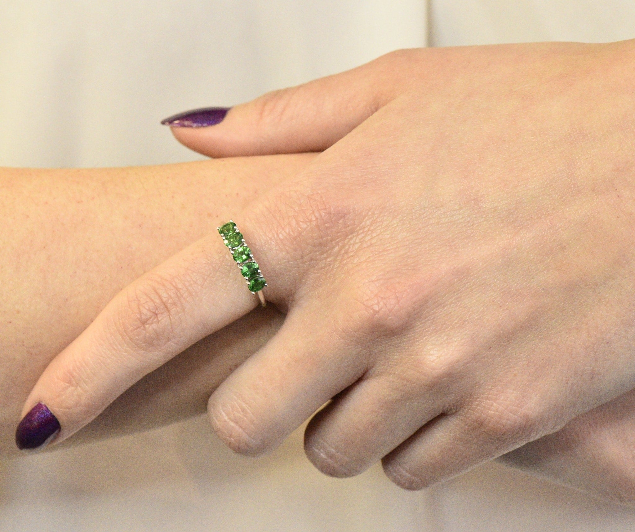 Contemporary 1.25 CTW Tsavorite Garnet 14 Karat White Gold Ring Wilson's Estate Jewelry