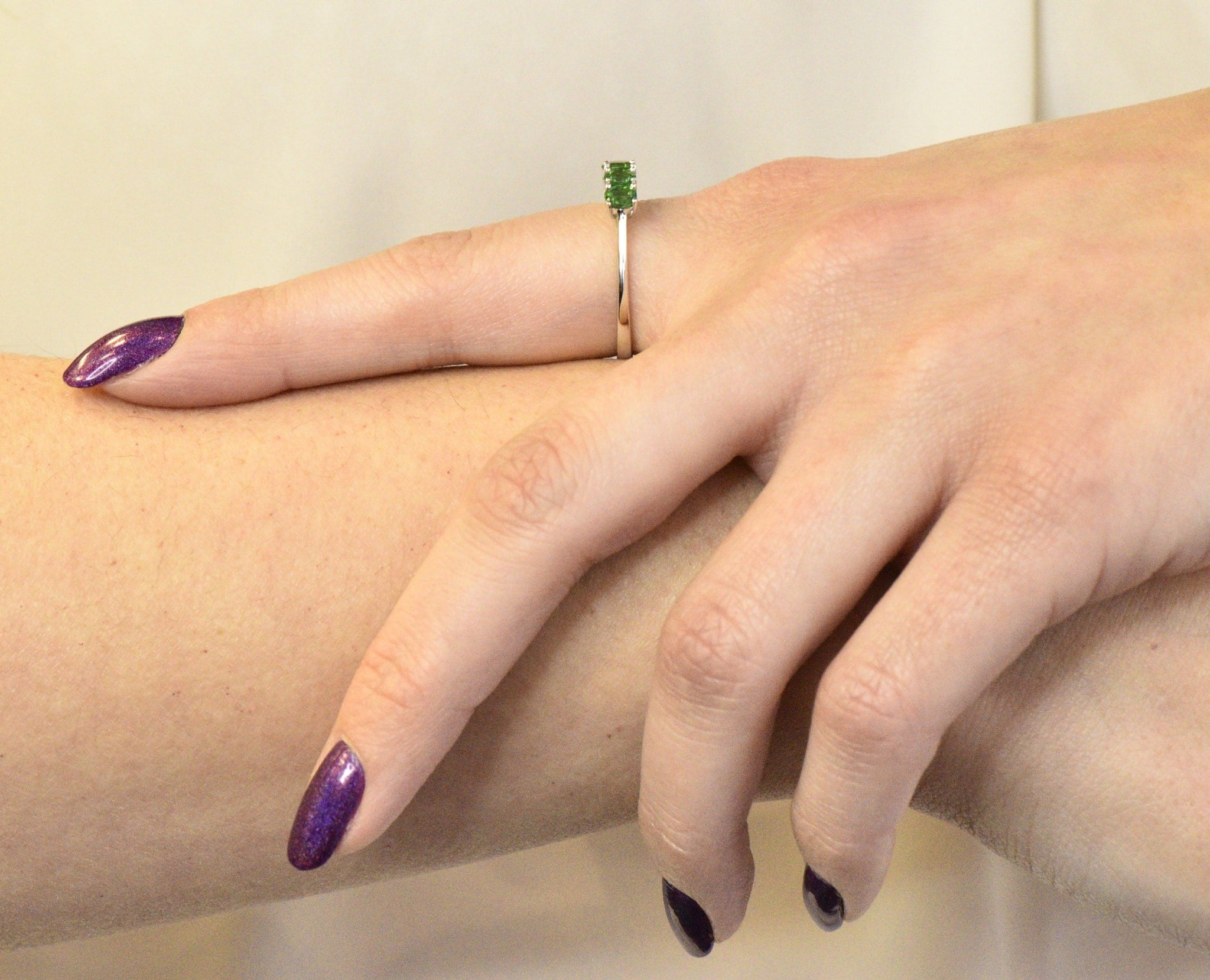 Contemporary 1.25 CTW Tsavorite Garnet 14 Karat White Gold Ring Wilson's Estate Jewelry