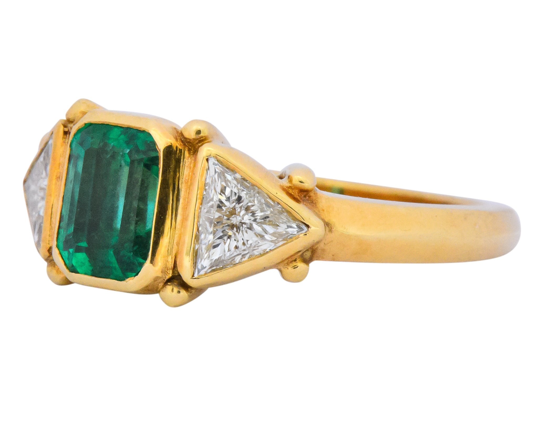 Contemporary 1.90 CTW Emerald Diamond 18 Karat Gold Ring Wilson's Estate Jewelry
