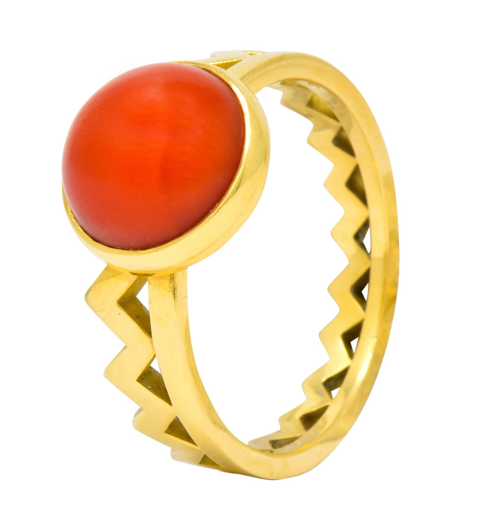 Contemporary Coral 18 Karat Gold Zig Zag Stacking Ring - Wilson's Estate Jewelry