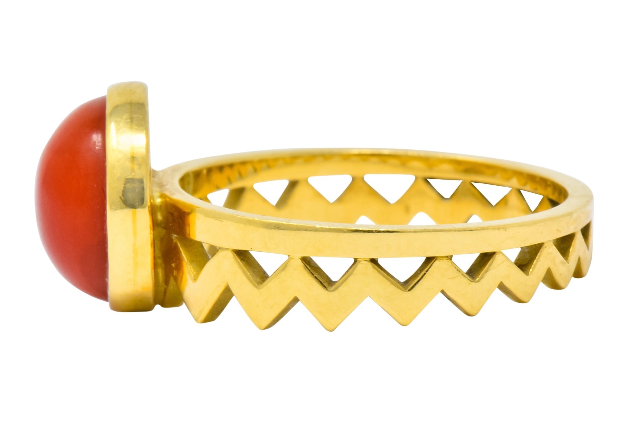 Contemporary Coral 18 Karat Gold Zig Zag Stacking Ring - Wilson's Estate Jewelry