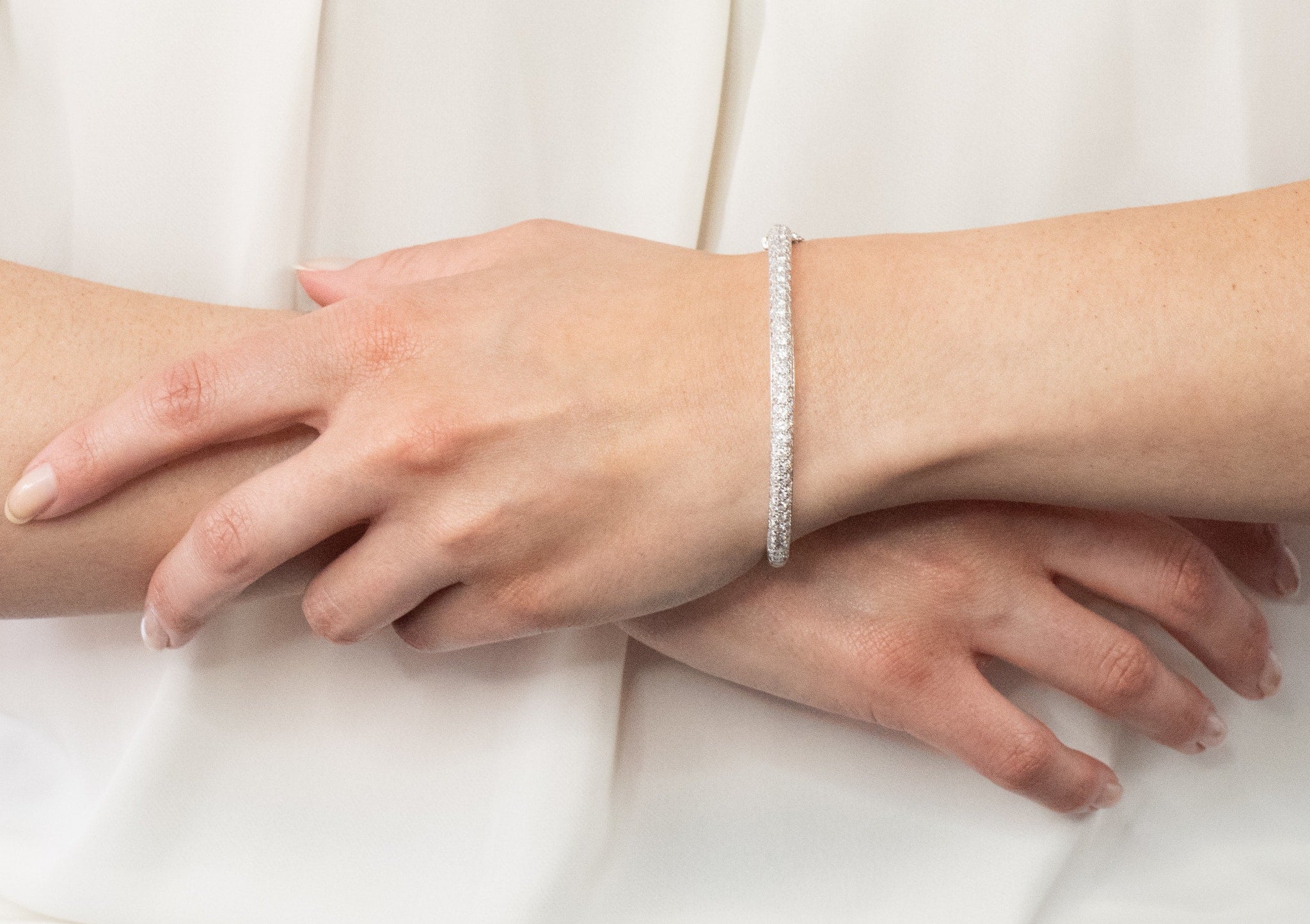 Tiffany & Co. 5.00 CTW Round Brilliant Diamond Platinum Bangle Bracelet - Wilson's Estate Jewelry