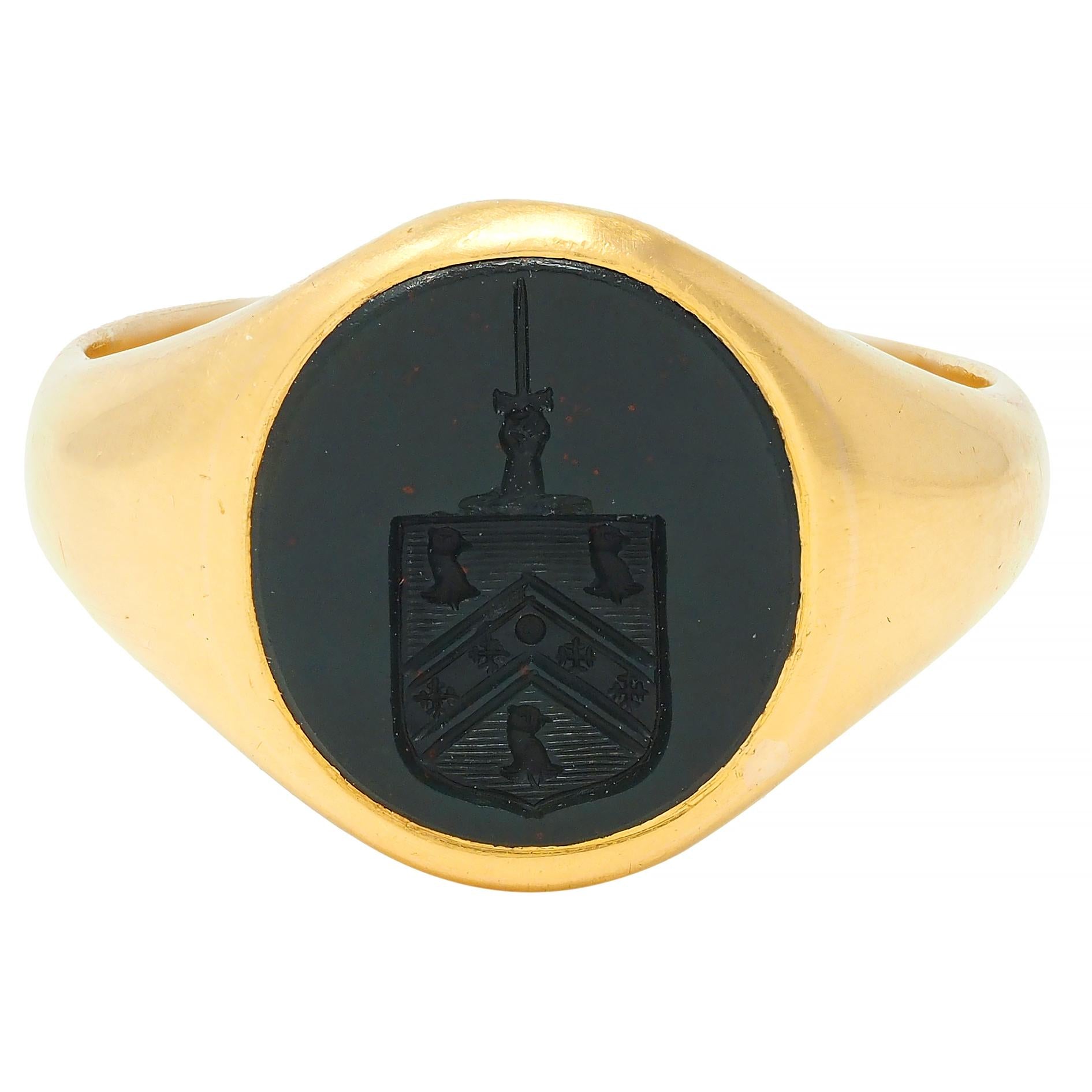 Victorian Bloodstone 18K Yellow Gold Crest Antique Unisex Shield Signe