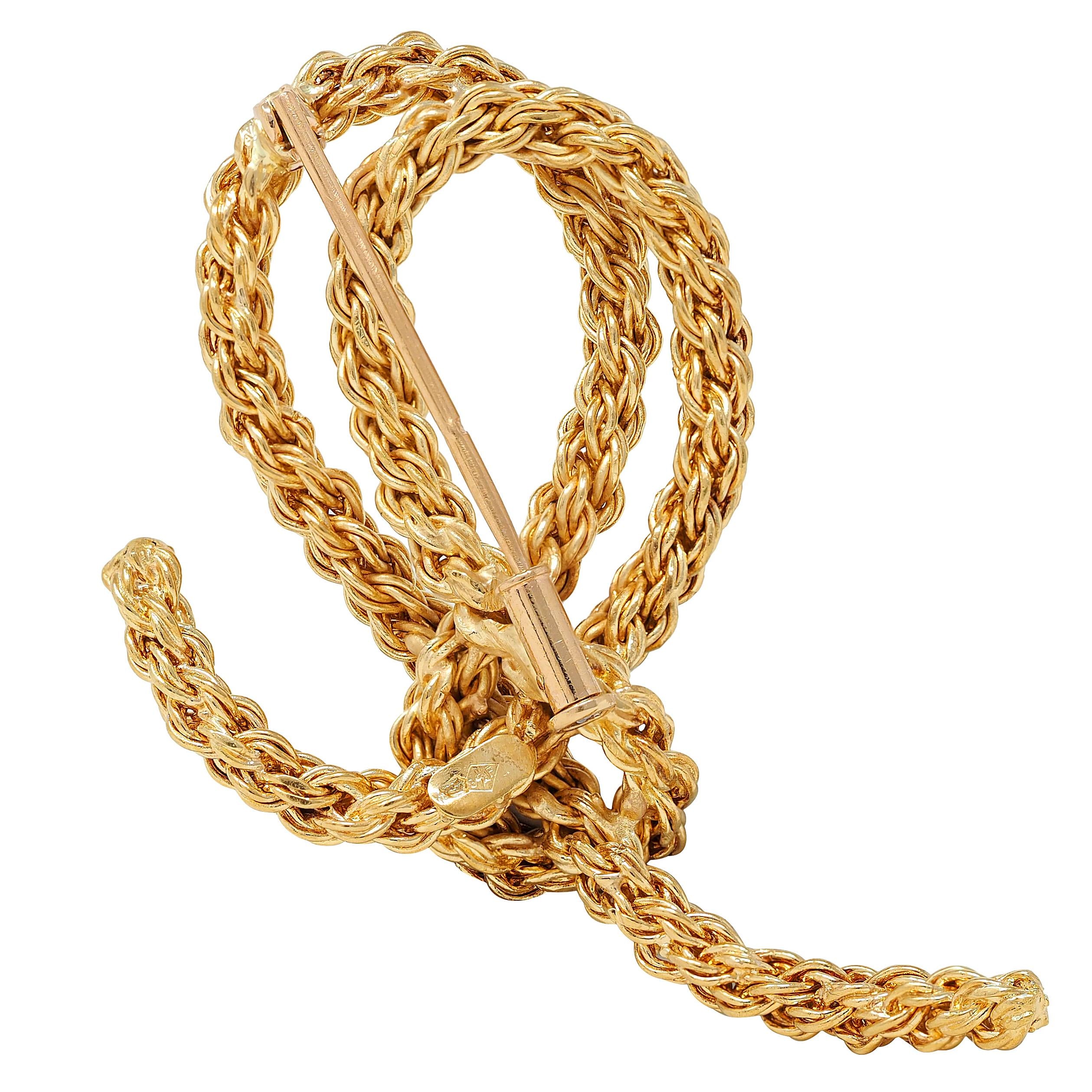 Gay Frères French 1960's 18 Karat Yellow Gold Vintage Knotted Rope Brooch