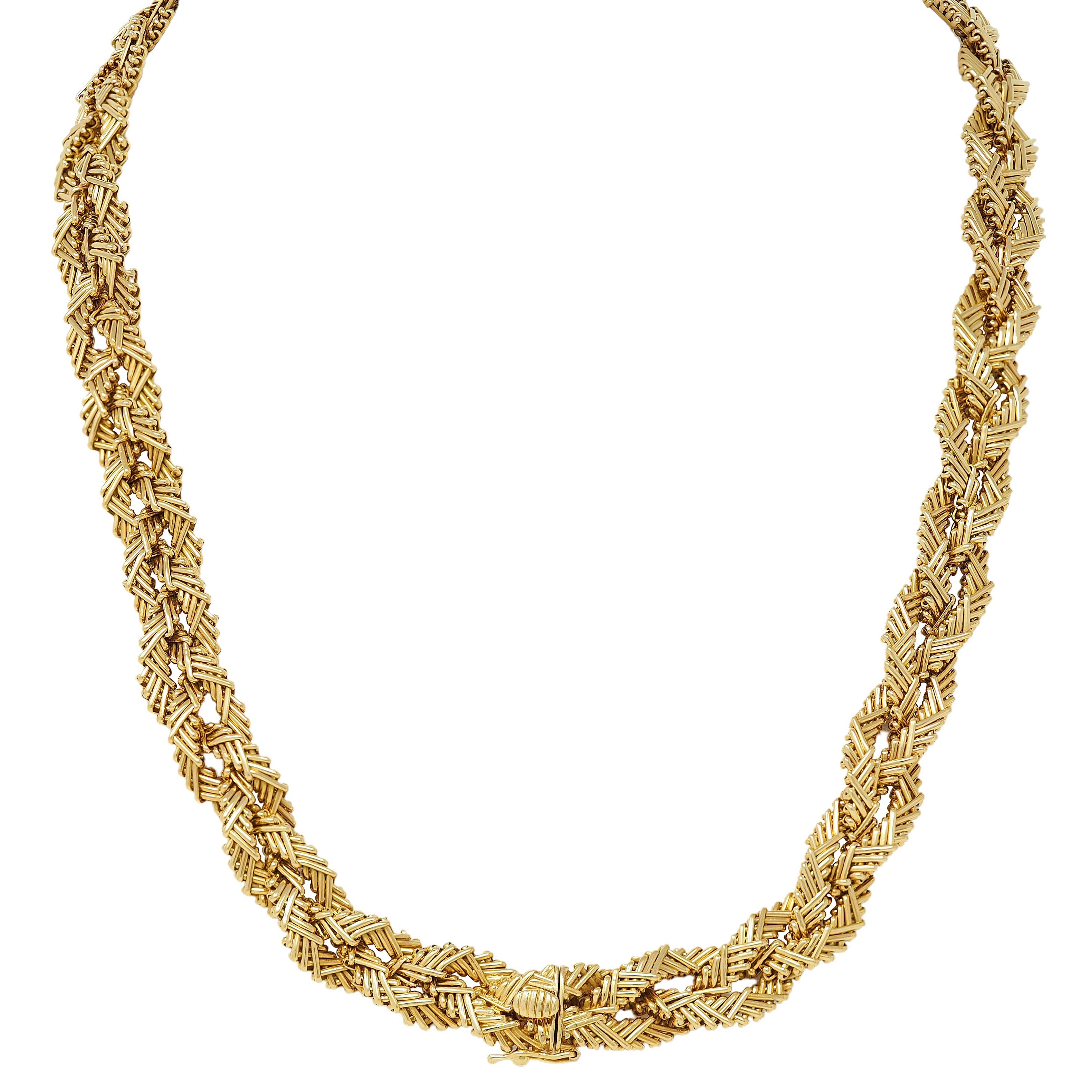 1960's 18 Karat Yellow Gold Vintage Fancy Braided Basket Weave Chain Necklace