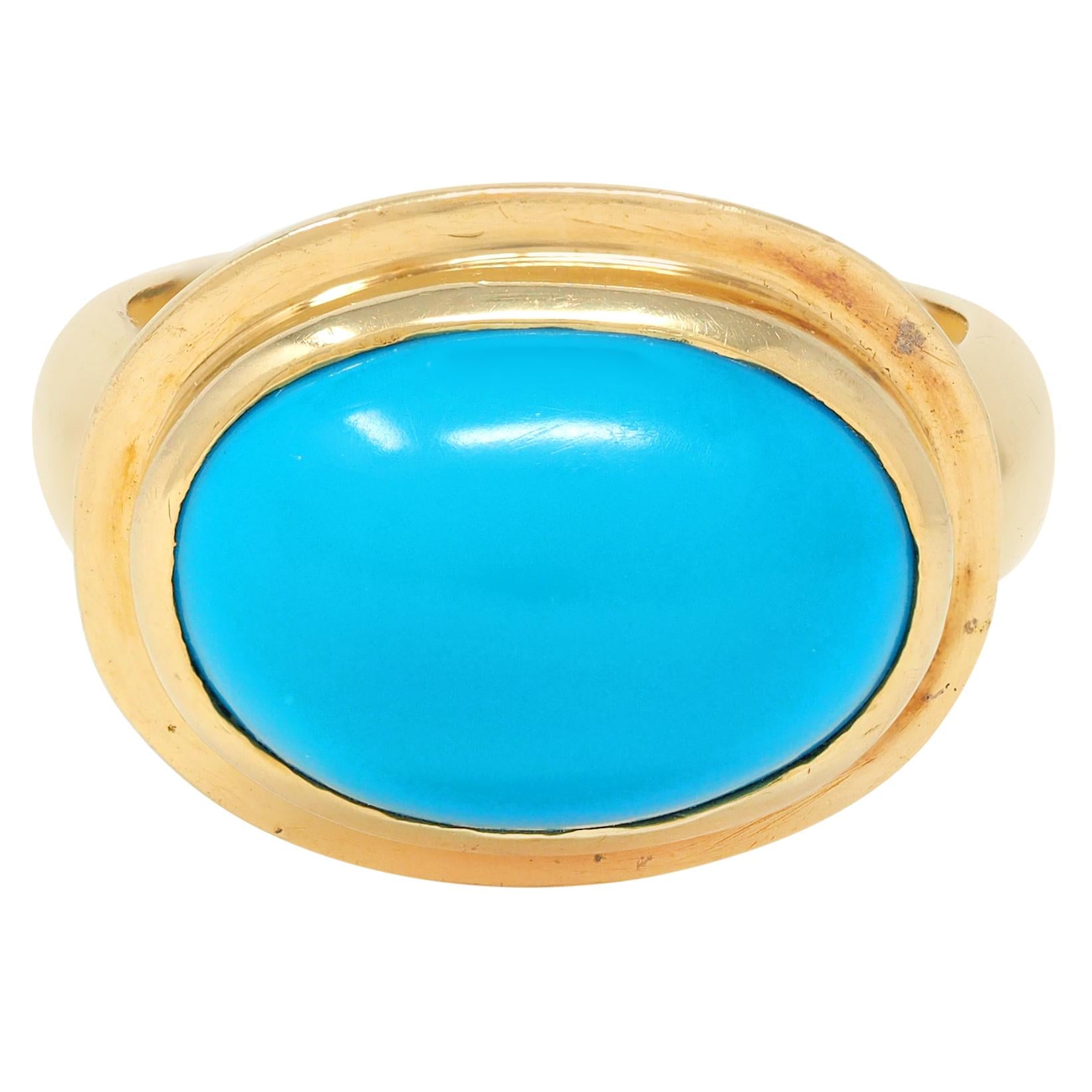 1960's Robin's Egg Turquoise 18 Karat Yellow Gold Vintage Cabochon Ring