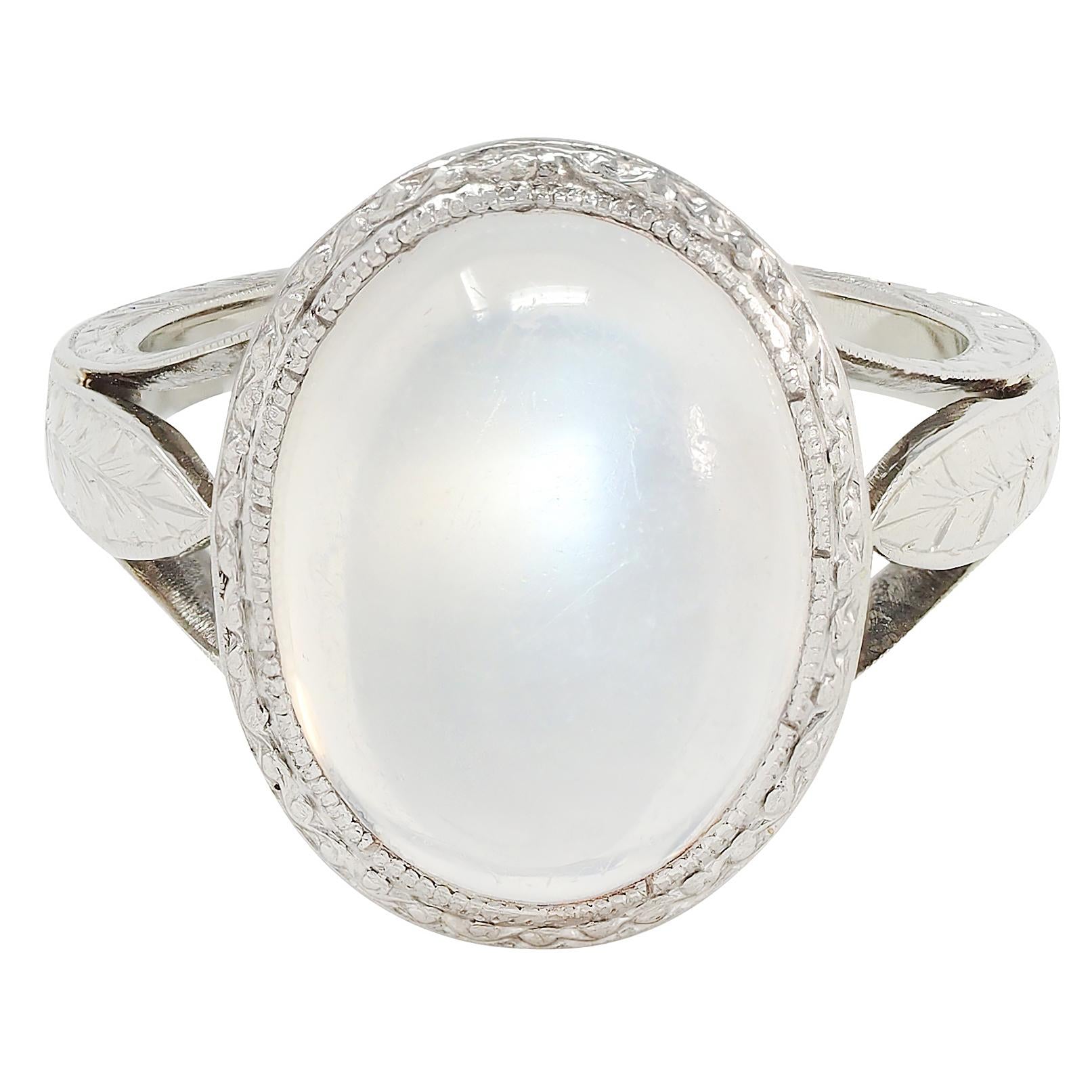 Art Deco Moonstone 18 Karat White Gold Vintage Wheat Dinner Ring