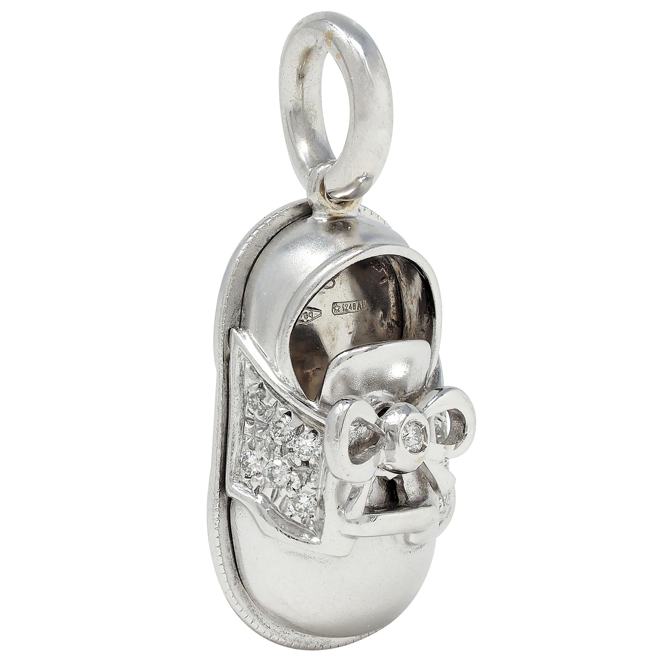Aaron Basha Contemporary Diamond 18 Karat White Gold Baby Shoe Charm