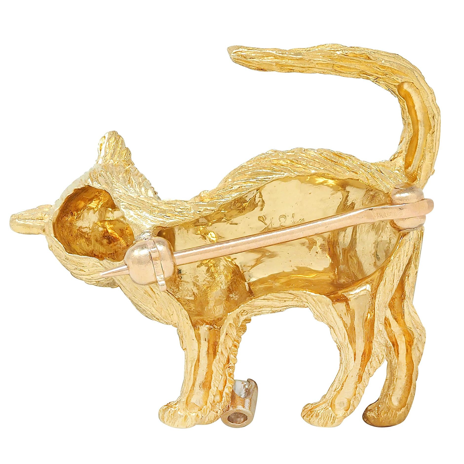 1960's Diamond 18 Karat Two-Tone Yellow White Gold Vintage Cat Brooch