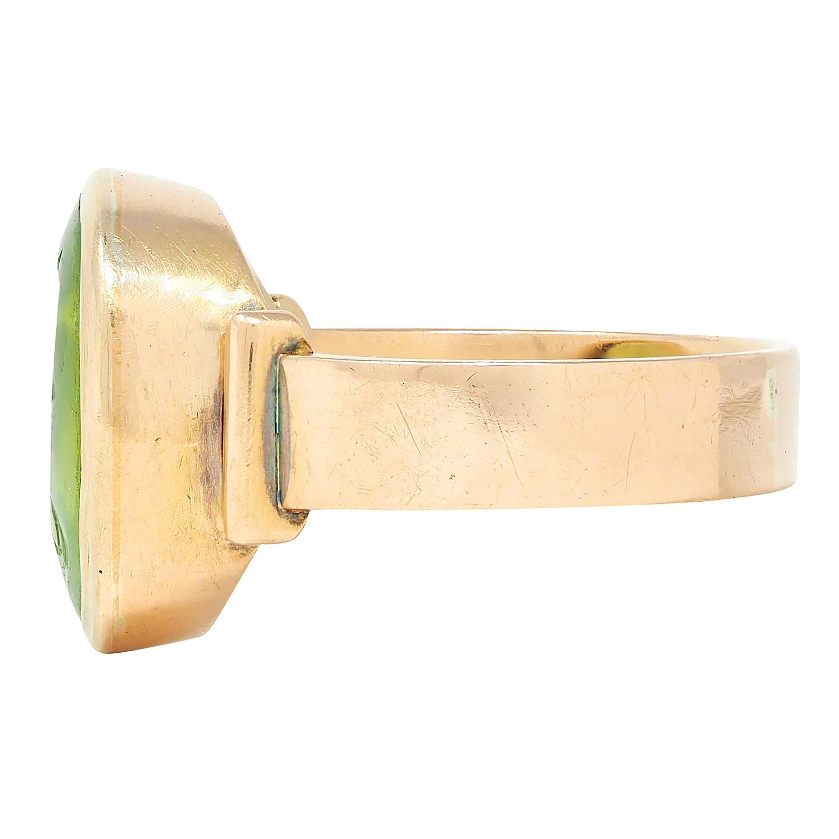 Victorian Peridot 18 Karat Yellow Gold Antique Roman Bust Intaglio Signet Ring