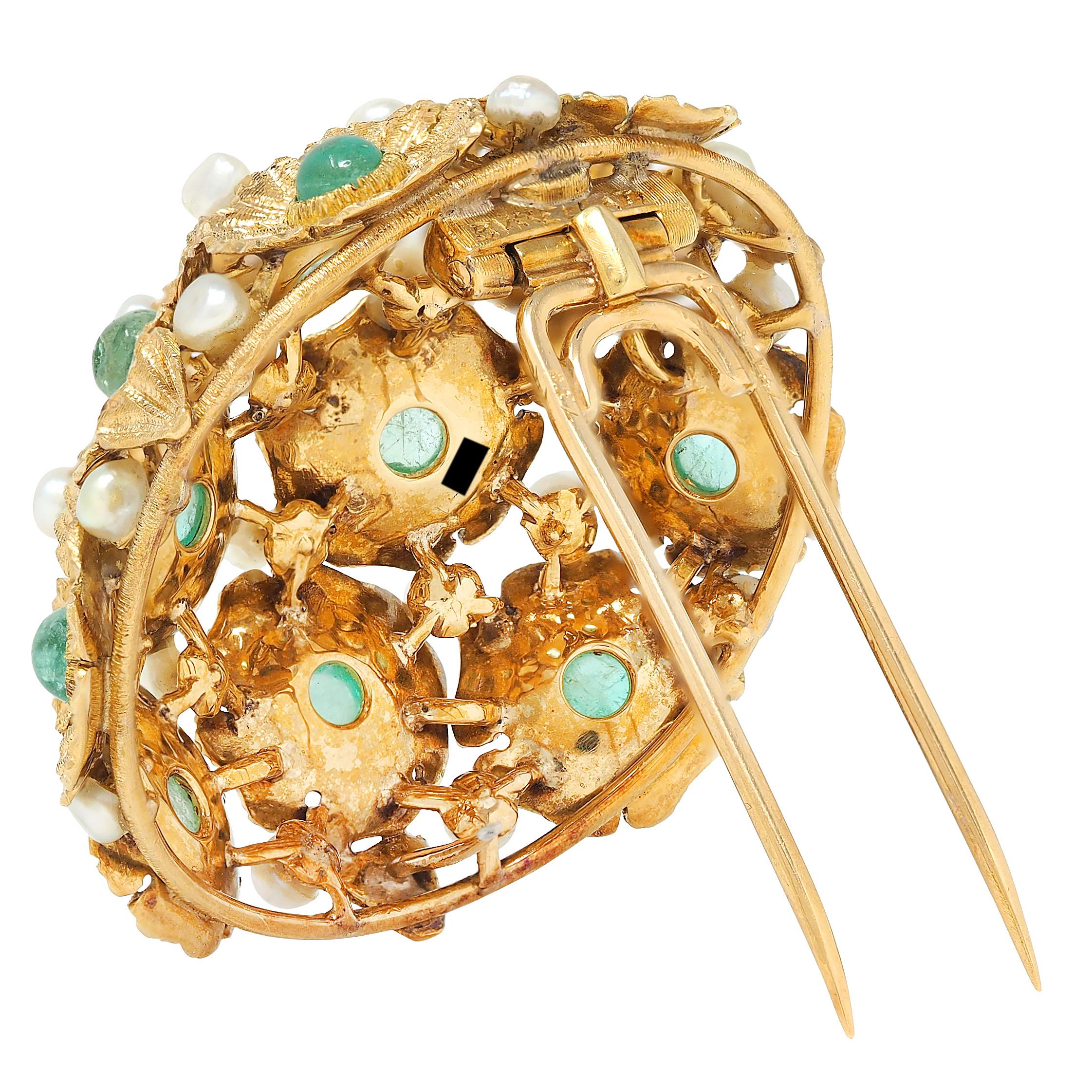 Buccellati 1960's Emerald Pearl 18 Karat Yellow Gold Vintage Flower Brooch