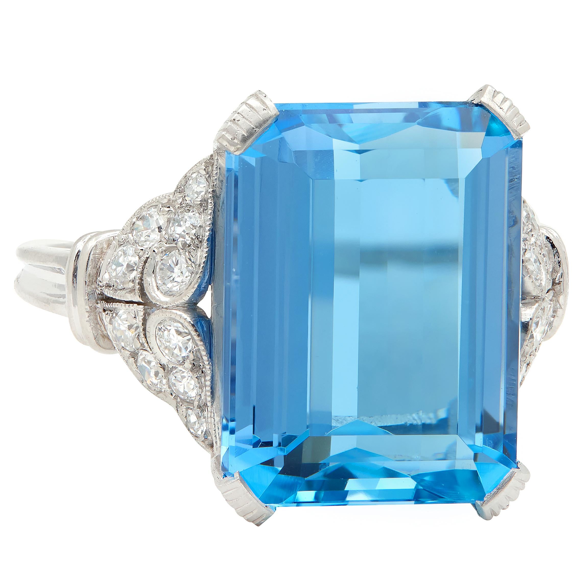Tiffany & Co. Art Deco Aquamarine Diamond Platinum Vintage Scroll Cocktail Ring