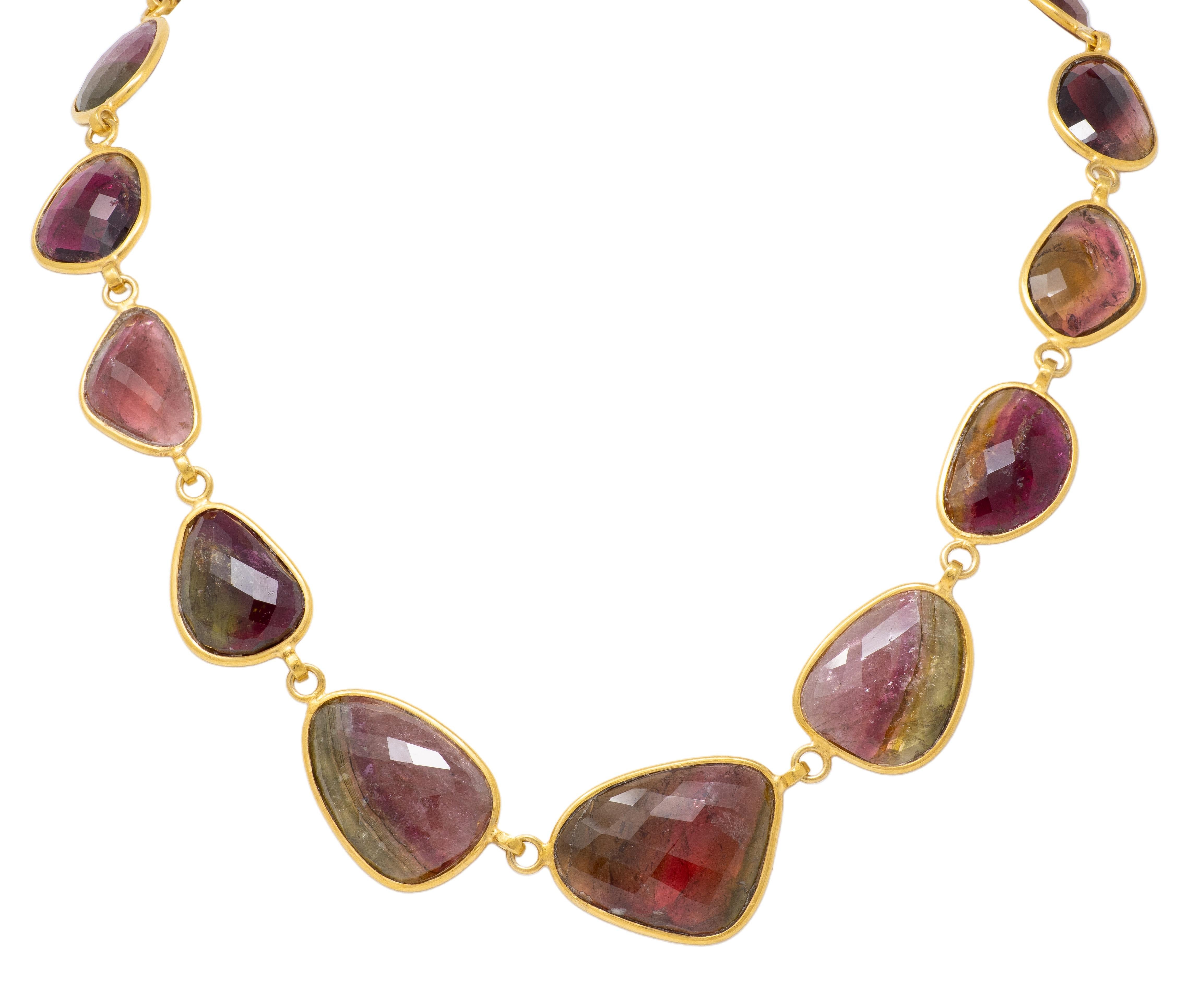 Contemporary Watermelon Tourmaline 20 Karat Yellow Gold Bezel Link Necklace