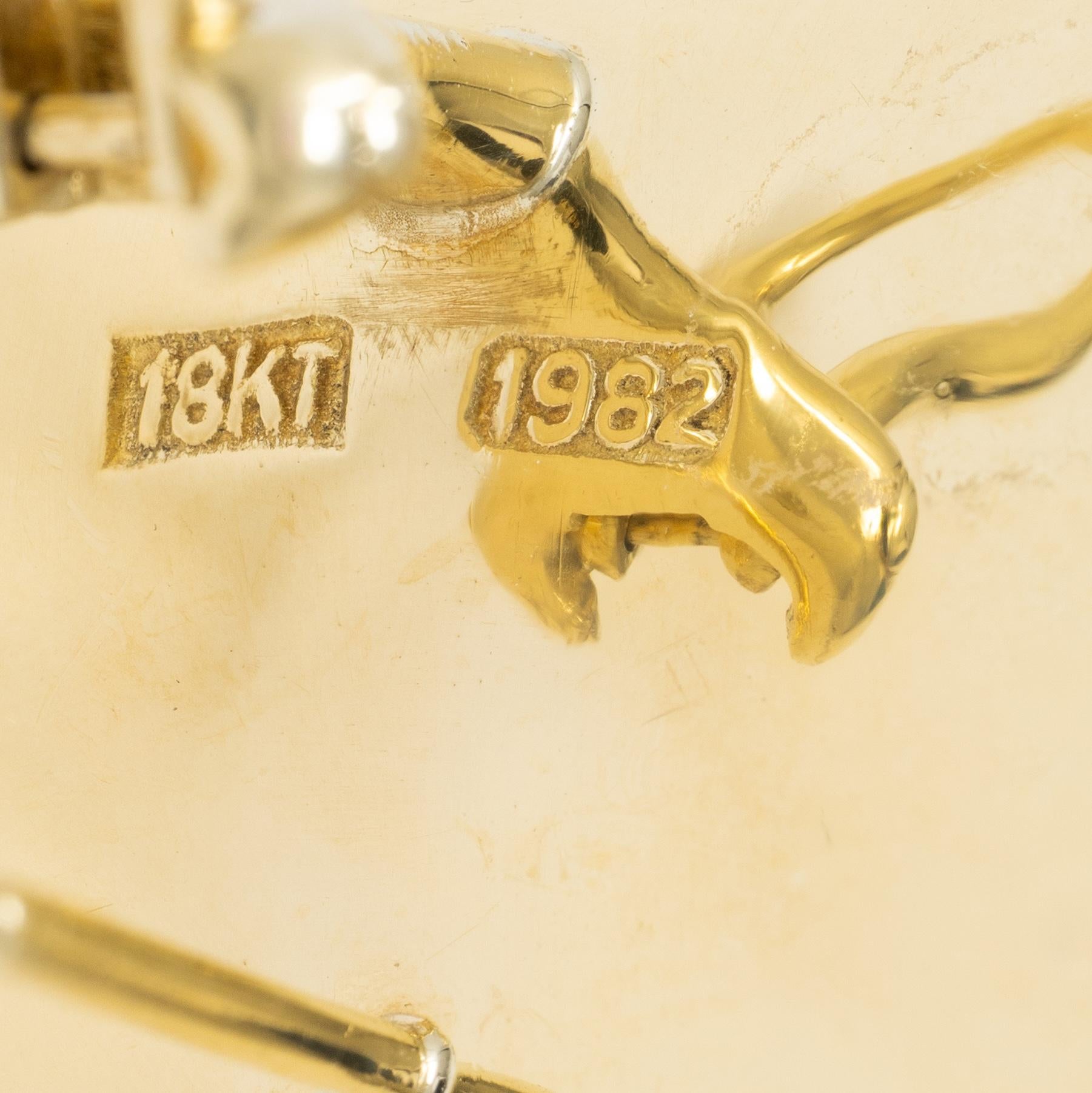 Tiffany & Co Angela Cummings 1982 Pearl 18K Vintage Inlay Checkered Earrings