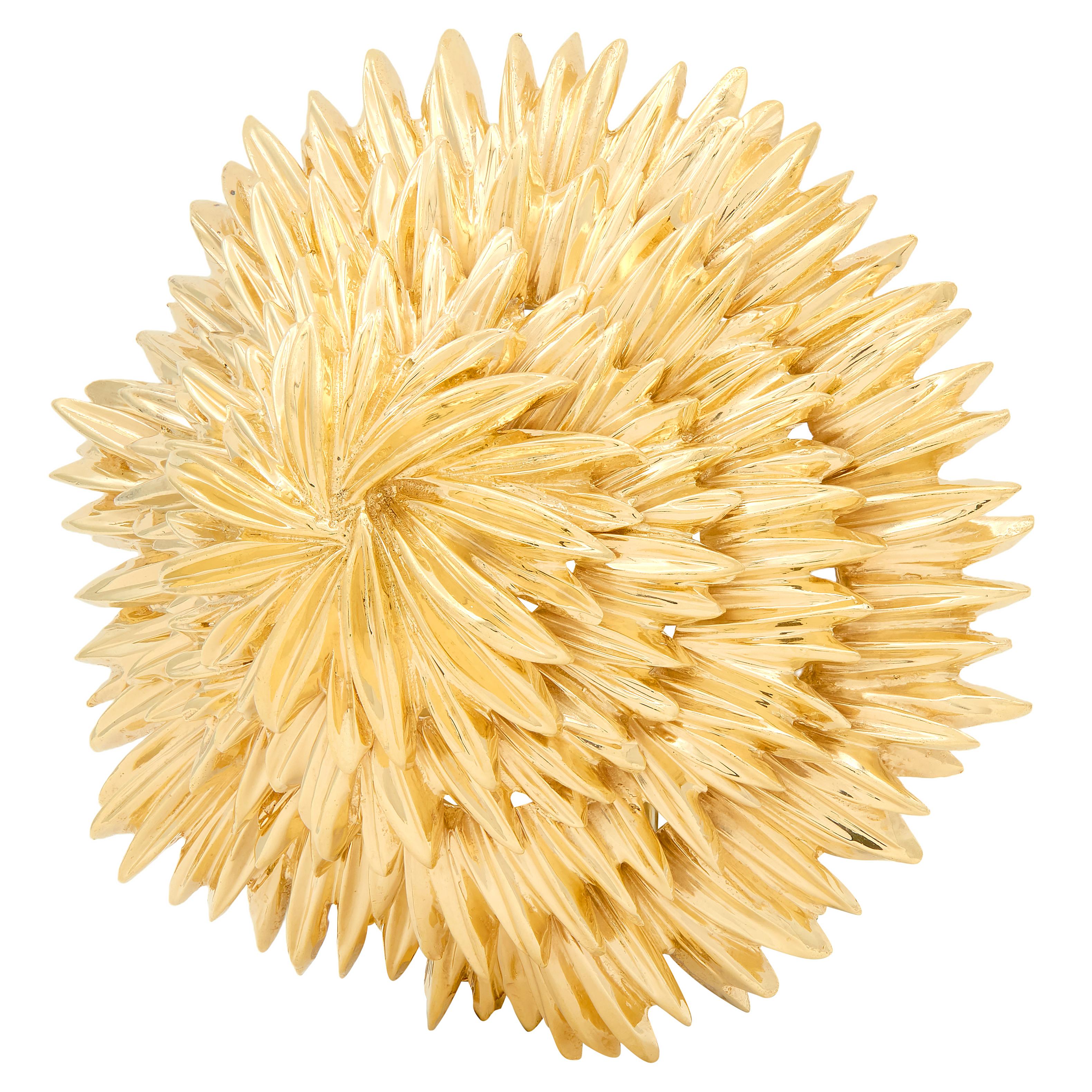 Van Cleef & Arpels 1950's French 18K Yellow Vintage Gold Thistle Flower Brooch