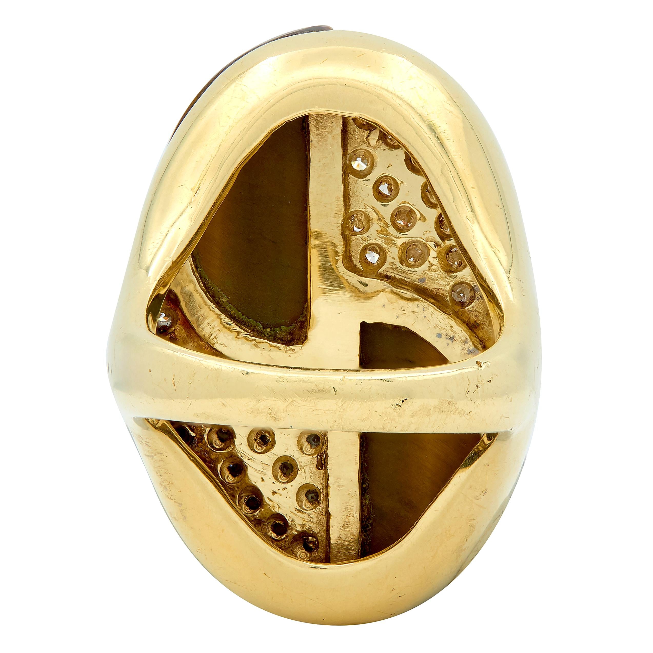 Bvlgari 1970's Diamond Tiger's Eye Quartz 18 Karat Yellow Gold Vintage Ring