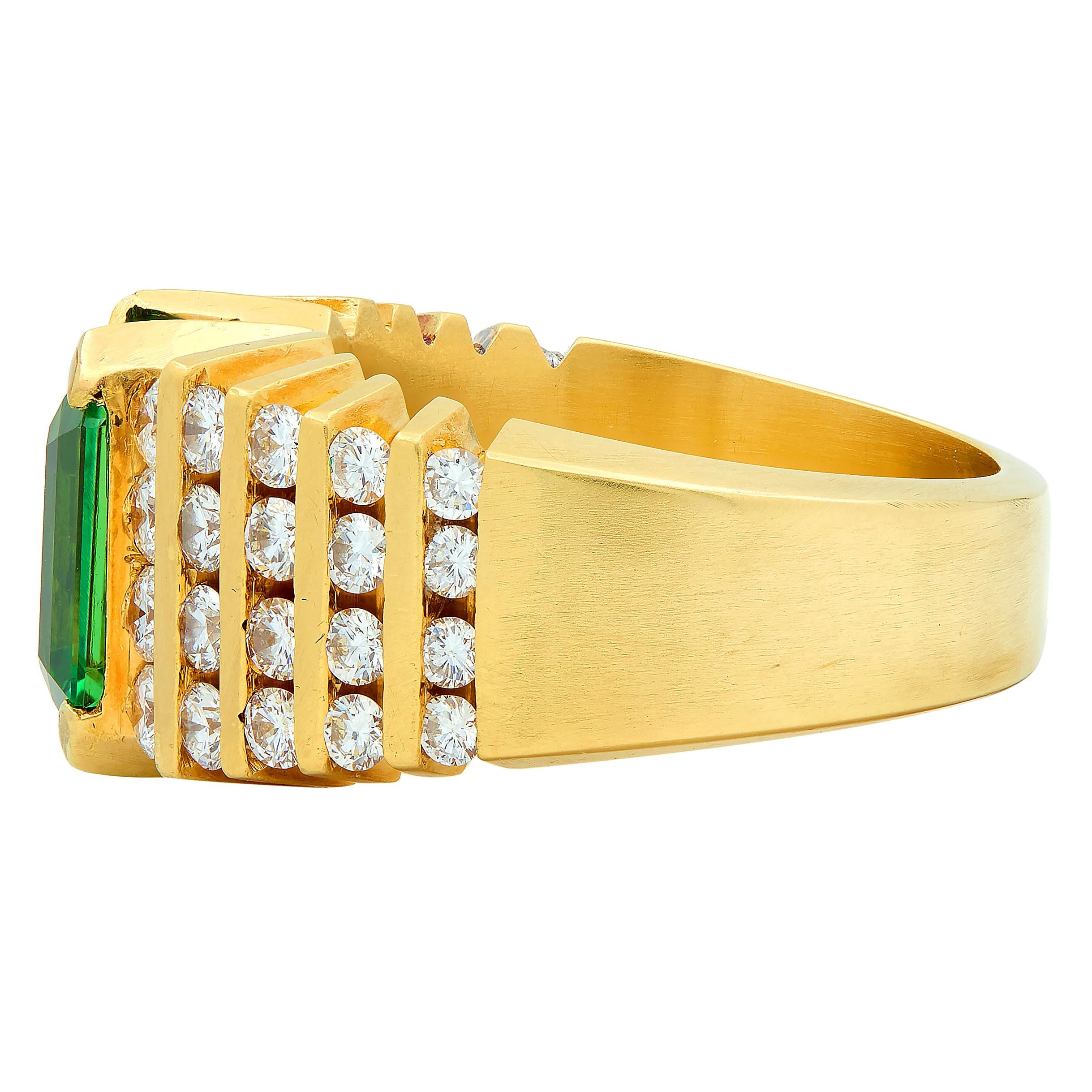 1970's 4.59 CTW Tsavorite Garnet Diamond 18K Yellow Gold Stepped Vintage Ring