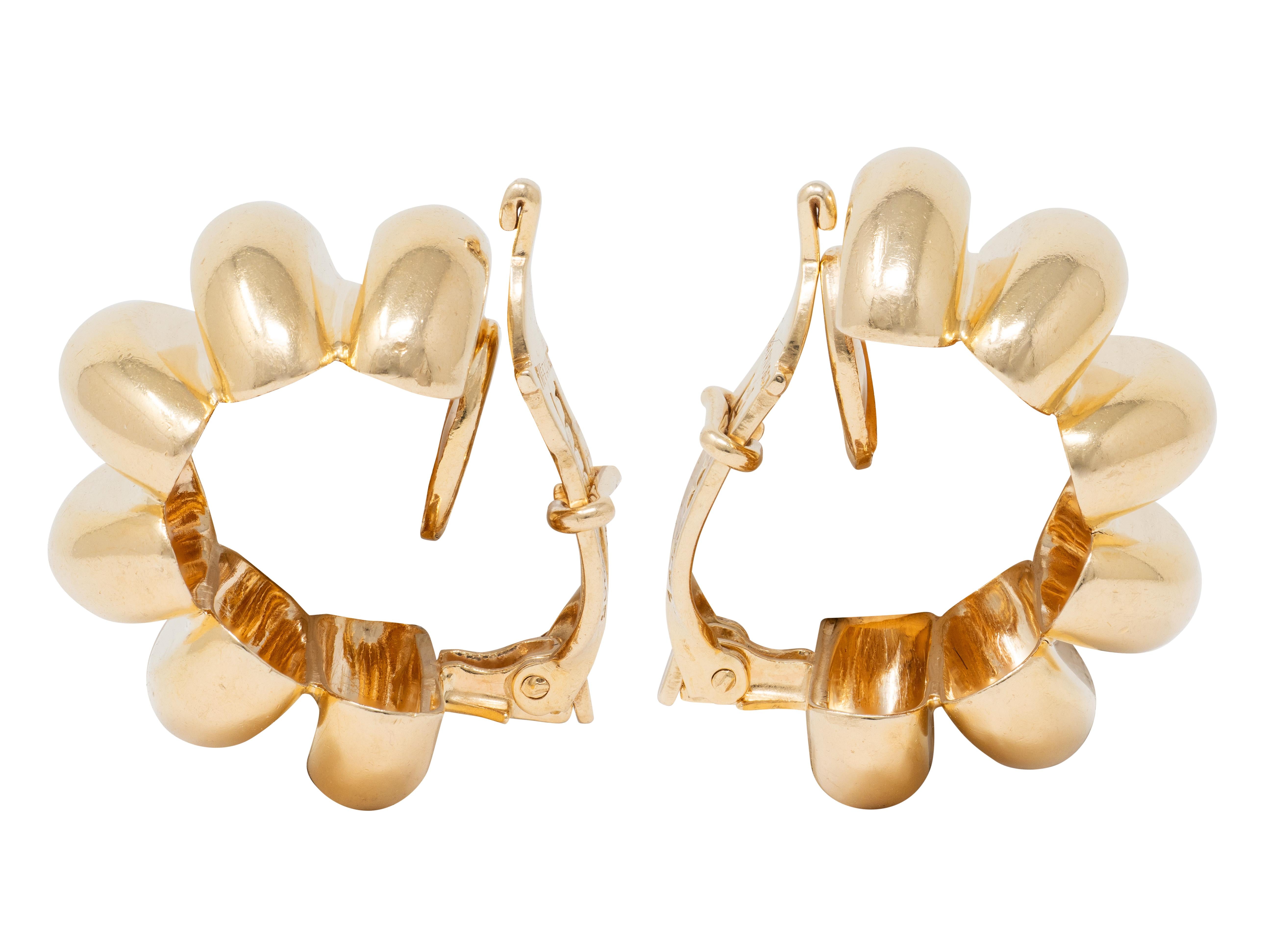 Tiffany & Co. 1960 14 Karat Yellow Gold Vintage Fluted Ear-Clip J-Hoop Earrings