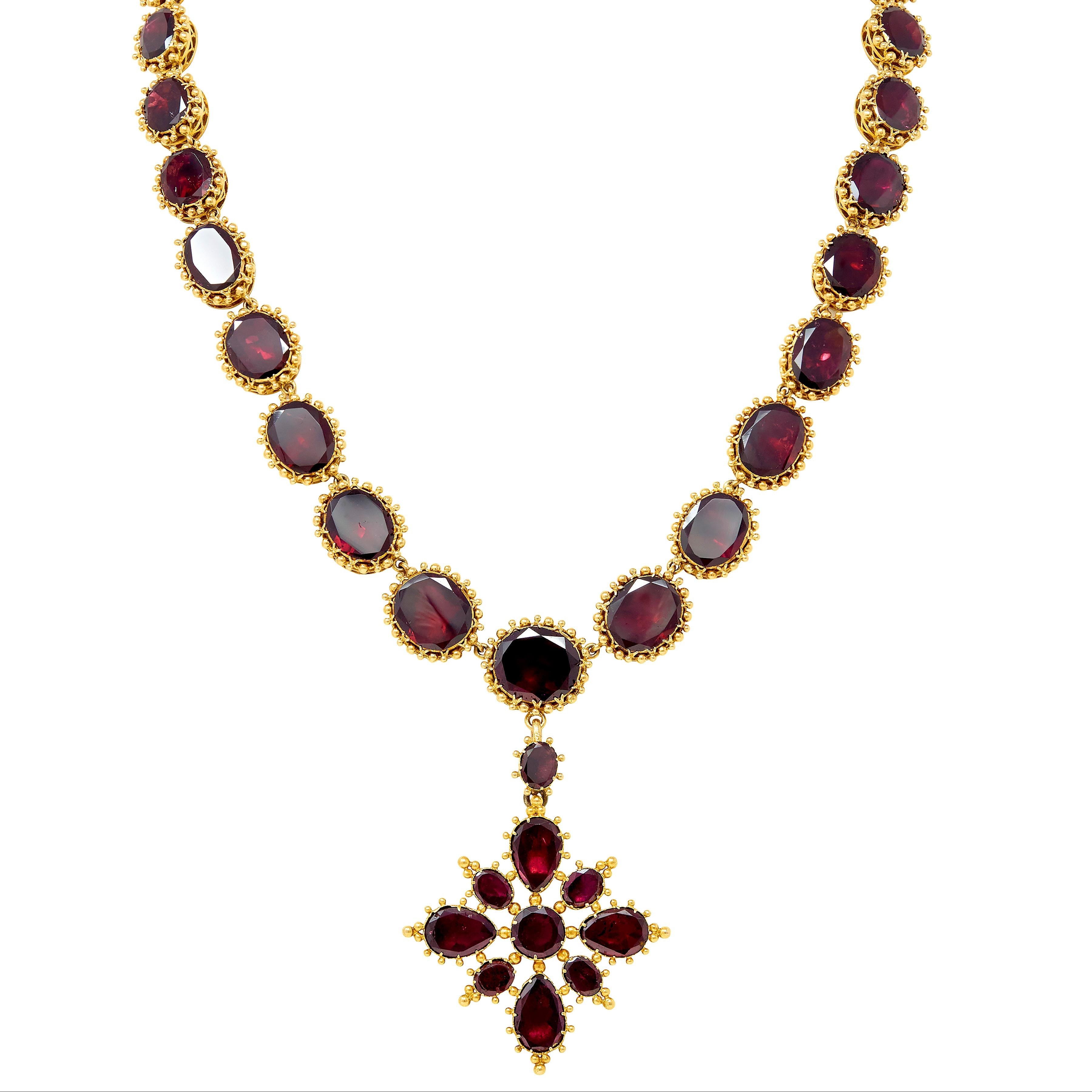 Georgian Garnet 18 Karat Yellow Gold Antique Graduated Cross Pendant Necklace