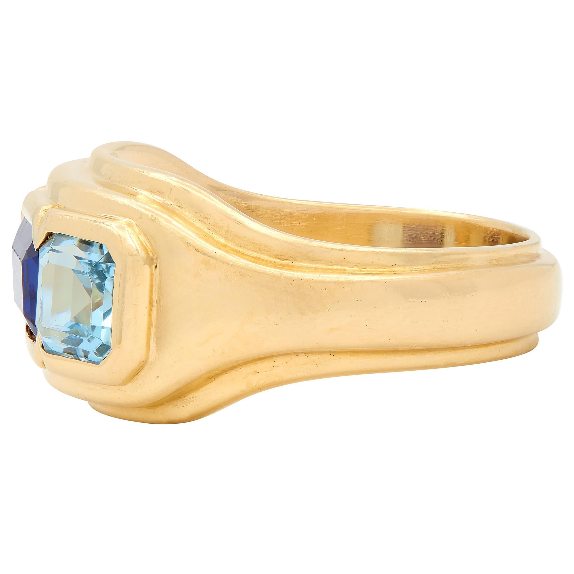 Bulgari 1990's Iolite Aquamarine 18 Karat Yellow Gold Vintage Three Stone Ring