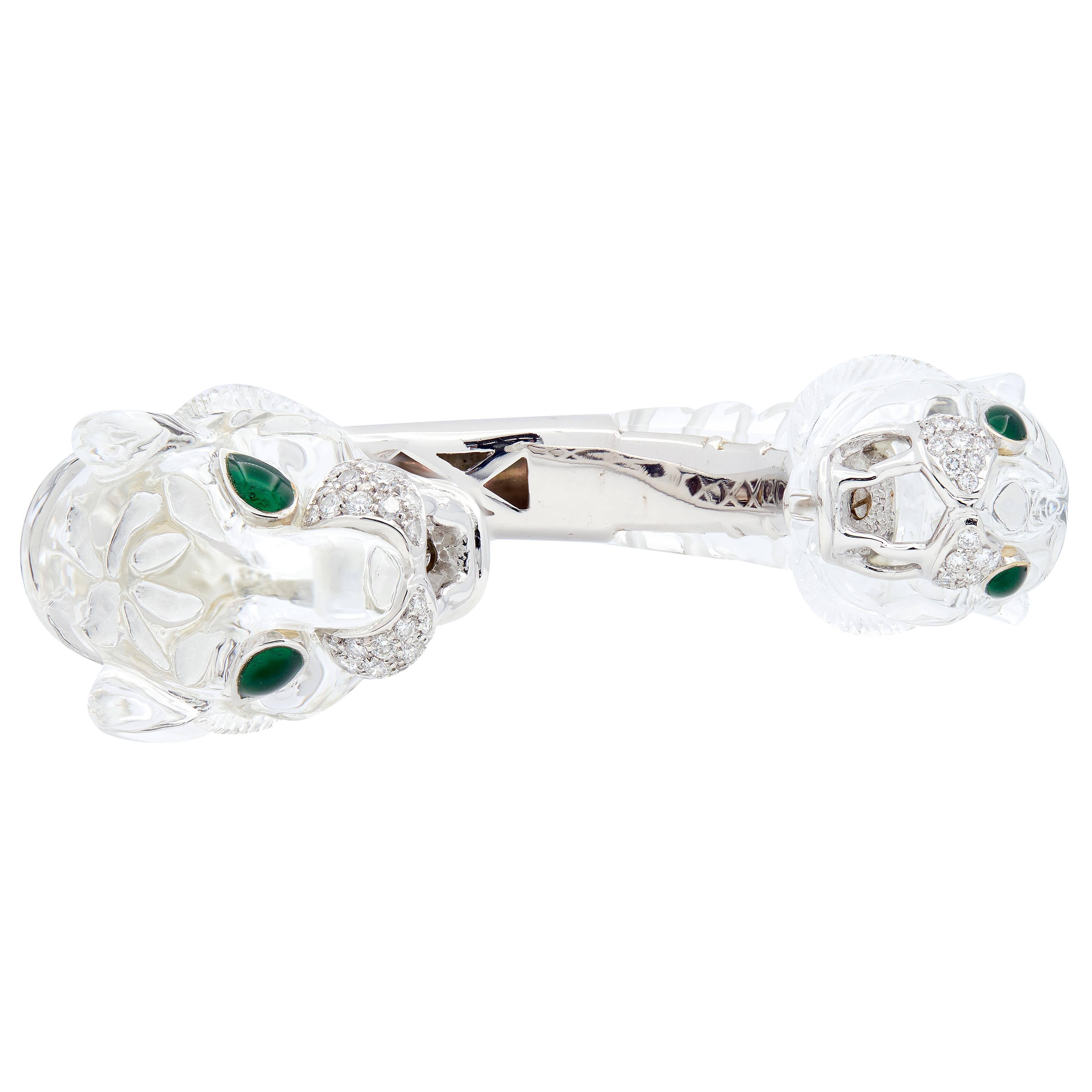 2000's Diamond Emerald Quartz 18K Gold Contemporary Tiger Head Cuff Bracelet