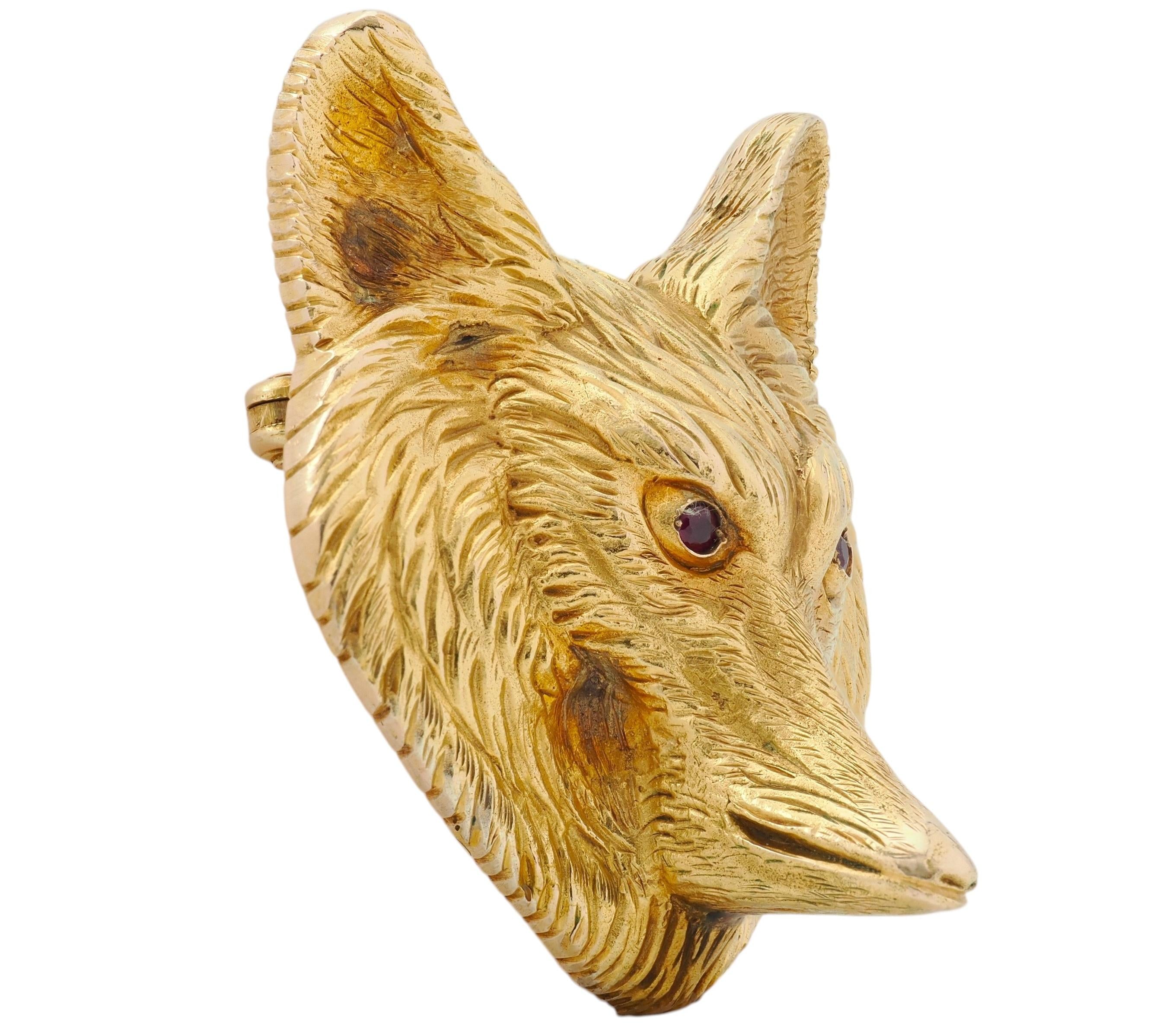 J. E. Caldwell Art Nouveau Ruby 14 Karat Yellow Gold Antique Wolf Head Brooch