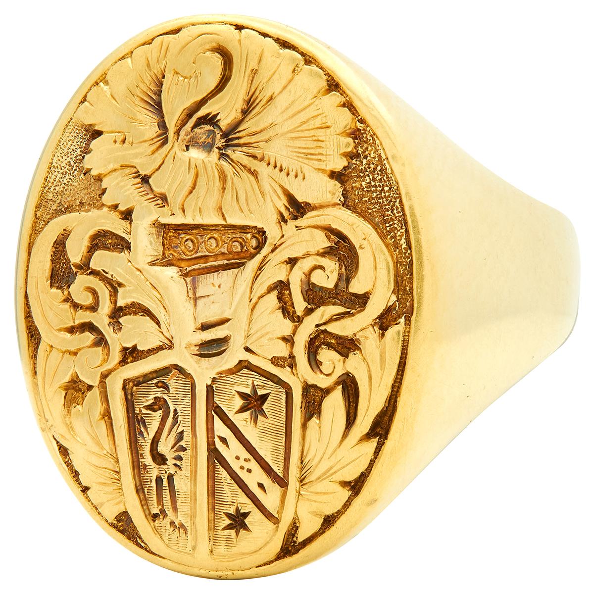 Allsopp Victorian 18 Karat Yellow Gold Antique Heraldic Crest Unisex Signet Ring