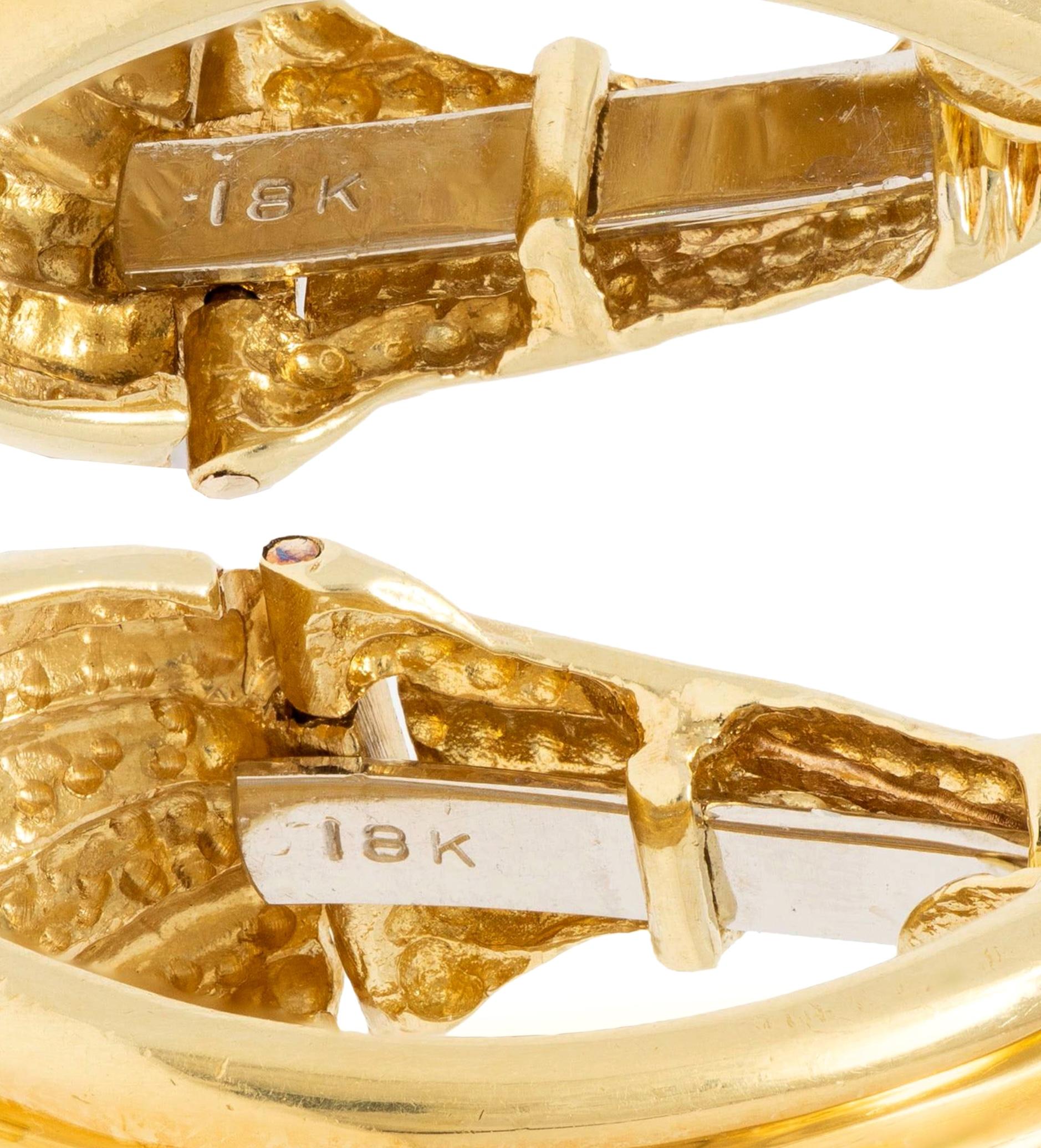 Van Cleef & Arpels 1980's Diamond 18K Gold Platinum Vintage Ear-Clip Earrings