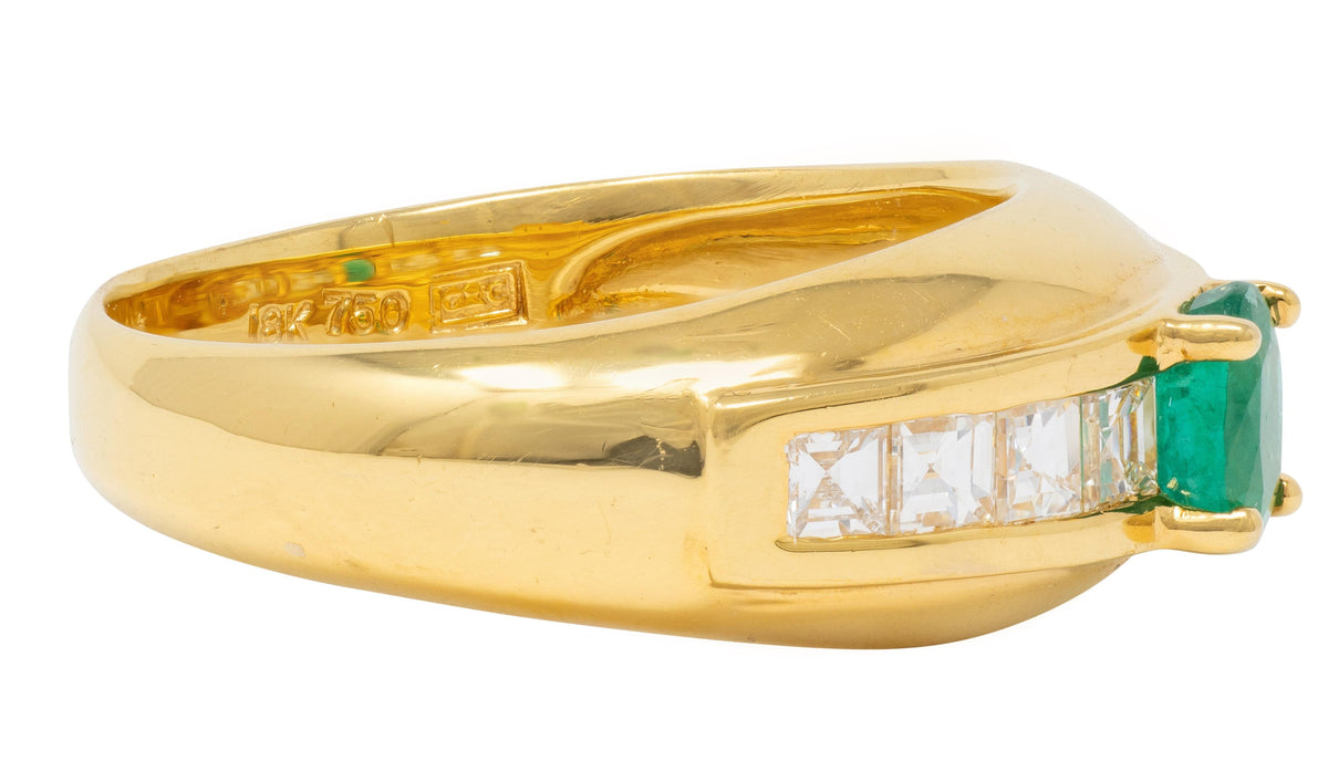 1980's Emerald Diamond 18 Karat Yellow Gold Vintage Gemstone Ring