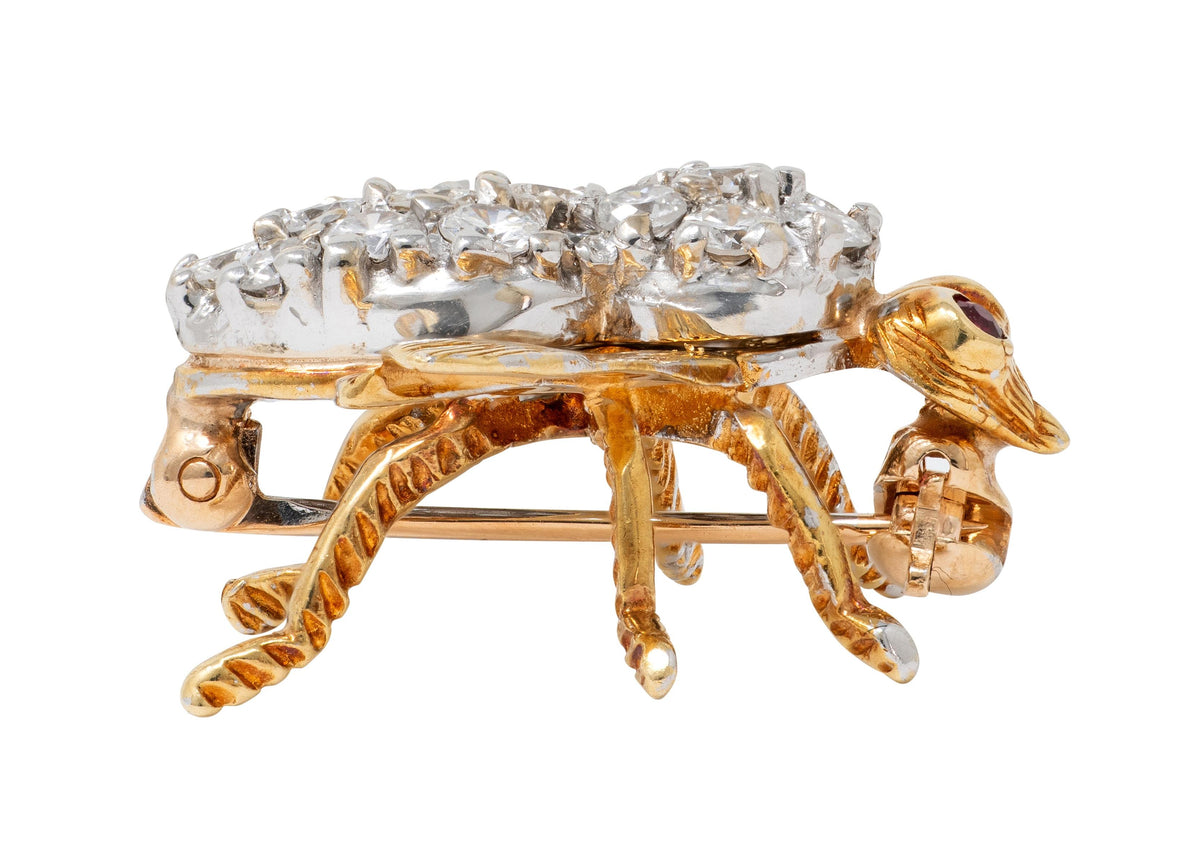2000's 1.30 CTW Diamond Ruby 18 Karat Yellow Gold Contemporary Bee Brooch