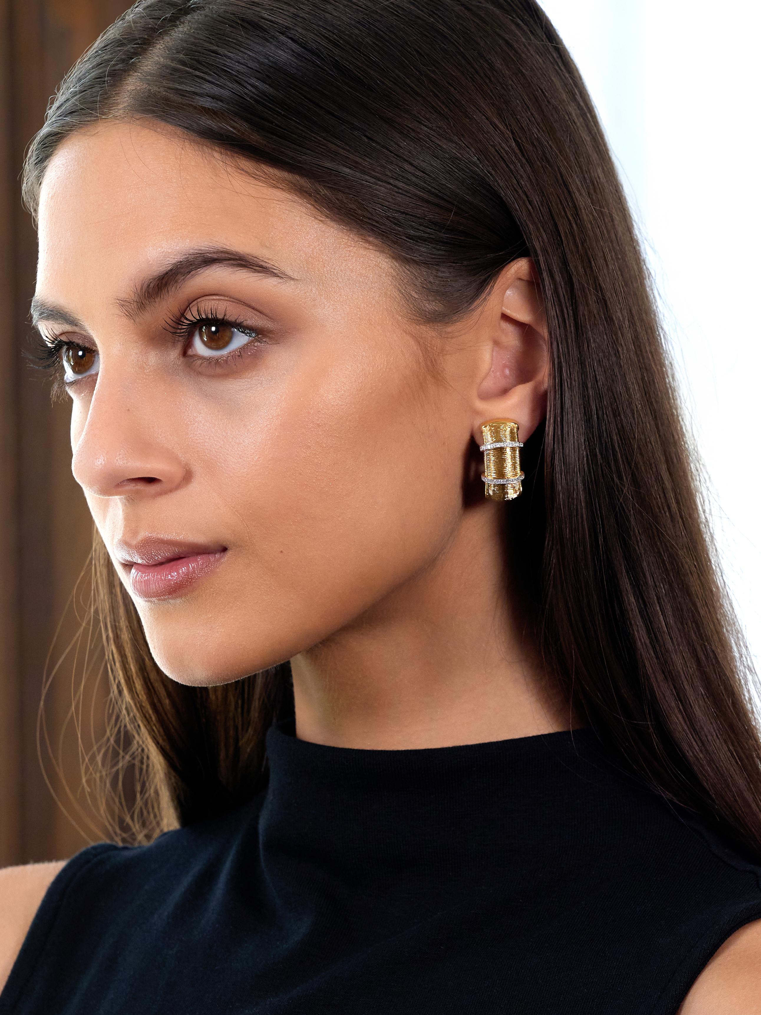 Contemporary Diamond 18 Karat Two-Tone Gold Woven Mesh J-Hoop Earrings